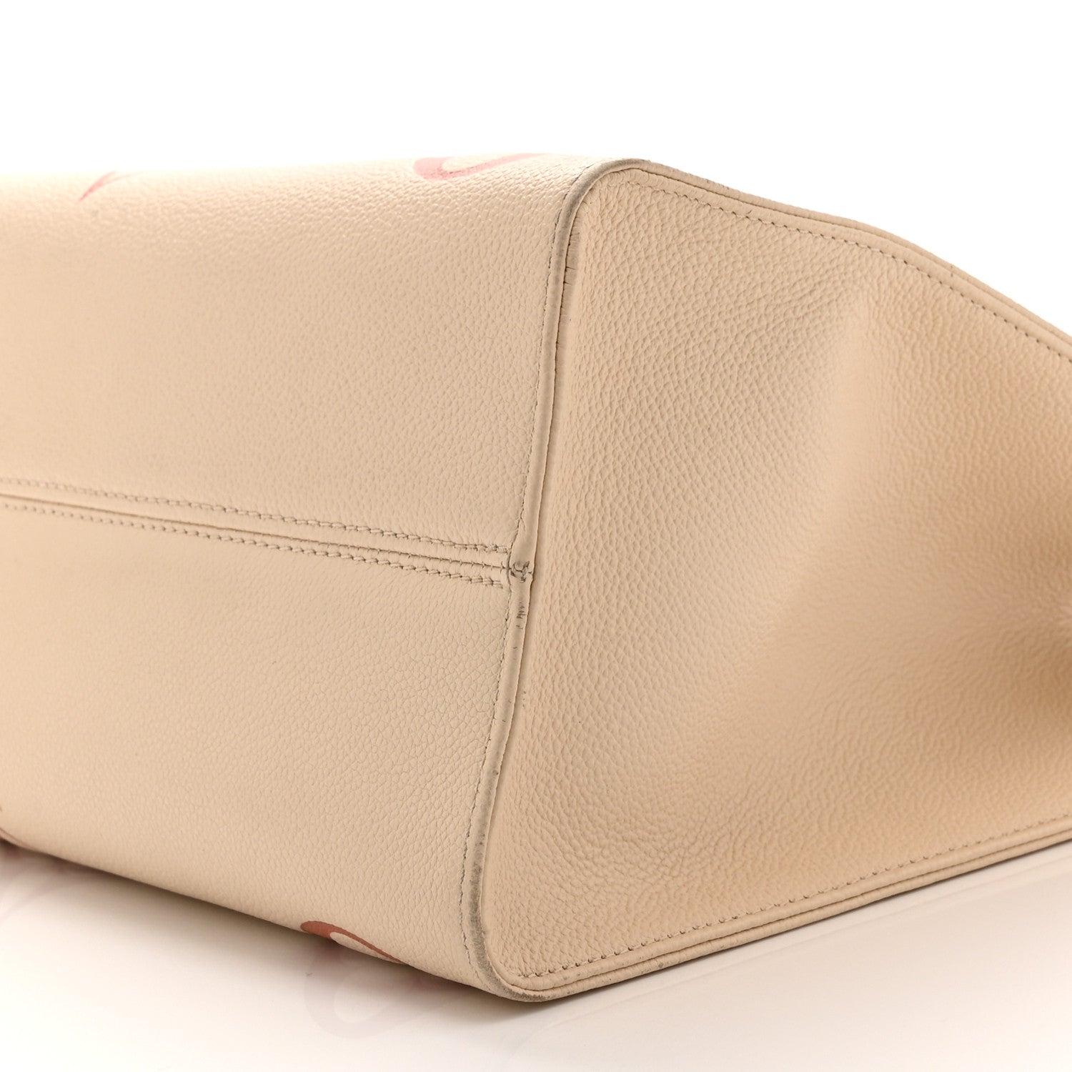 Louis Vuitton Empreinte Monogram Giant Onthego MM Creme Rose Trianon 9 of 9