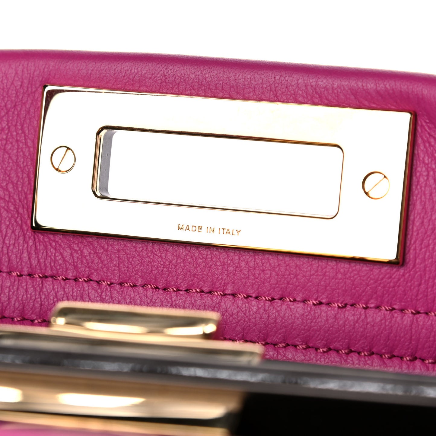 Vitello Seta Medium Peekaboo Iconic Satchel Magenta