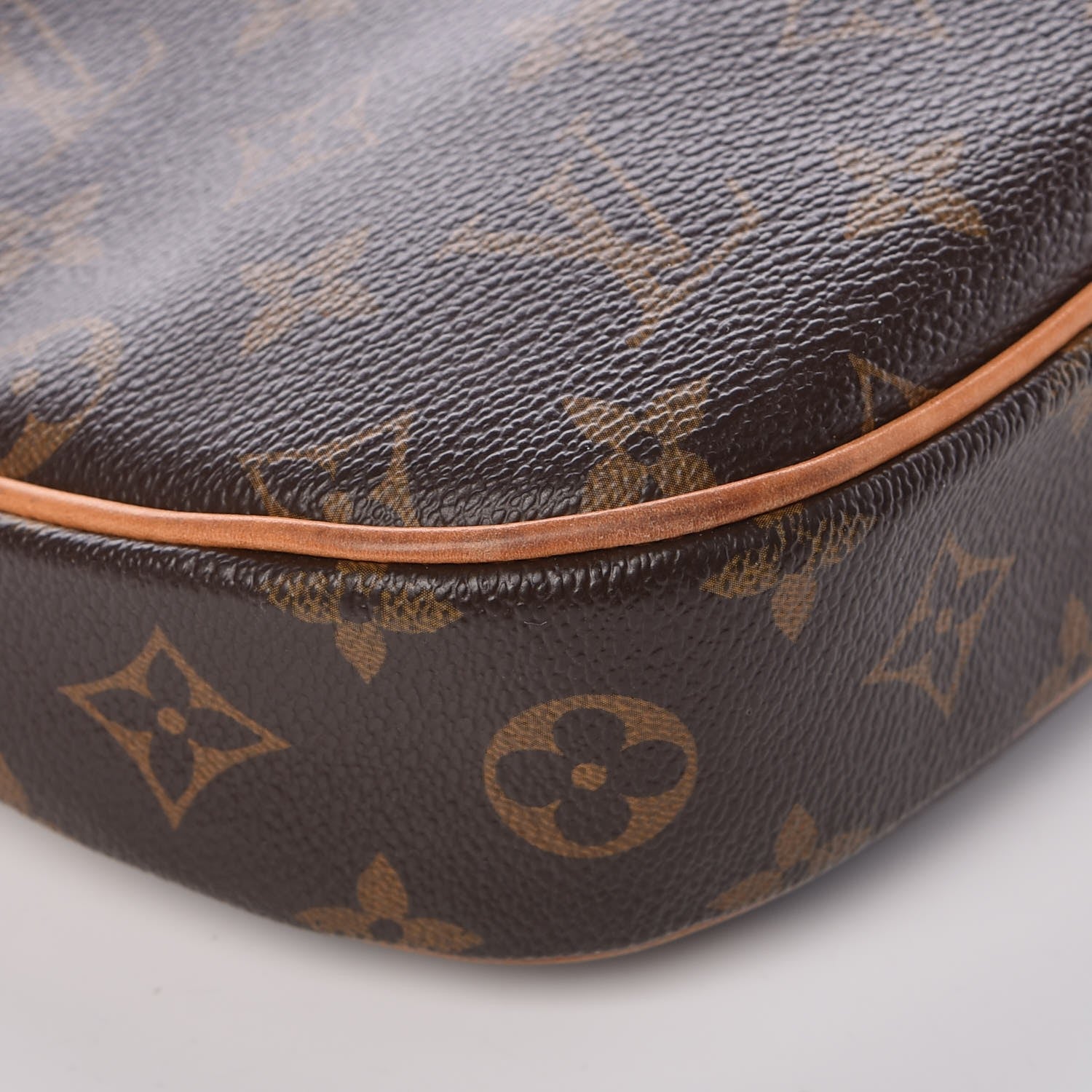 Louis Vuitton Monogram Odeon PM 12 of 13