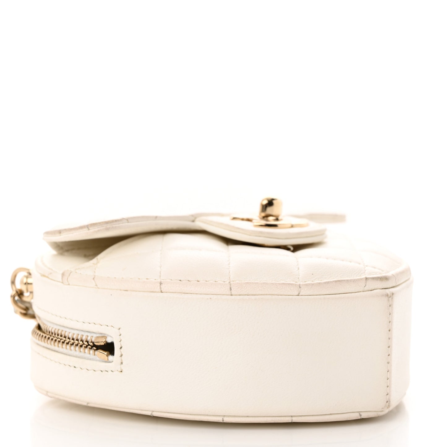 Lambskin Quilted CC In Love Heart Clutch With Chain White
