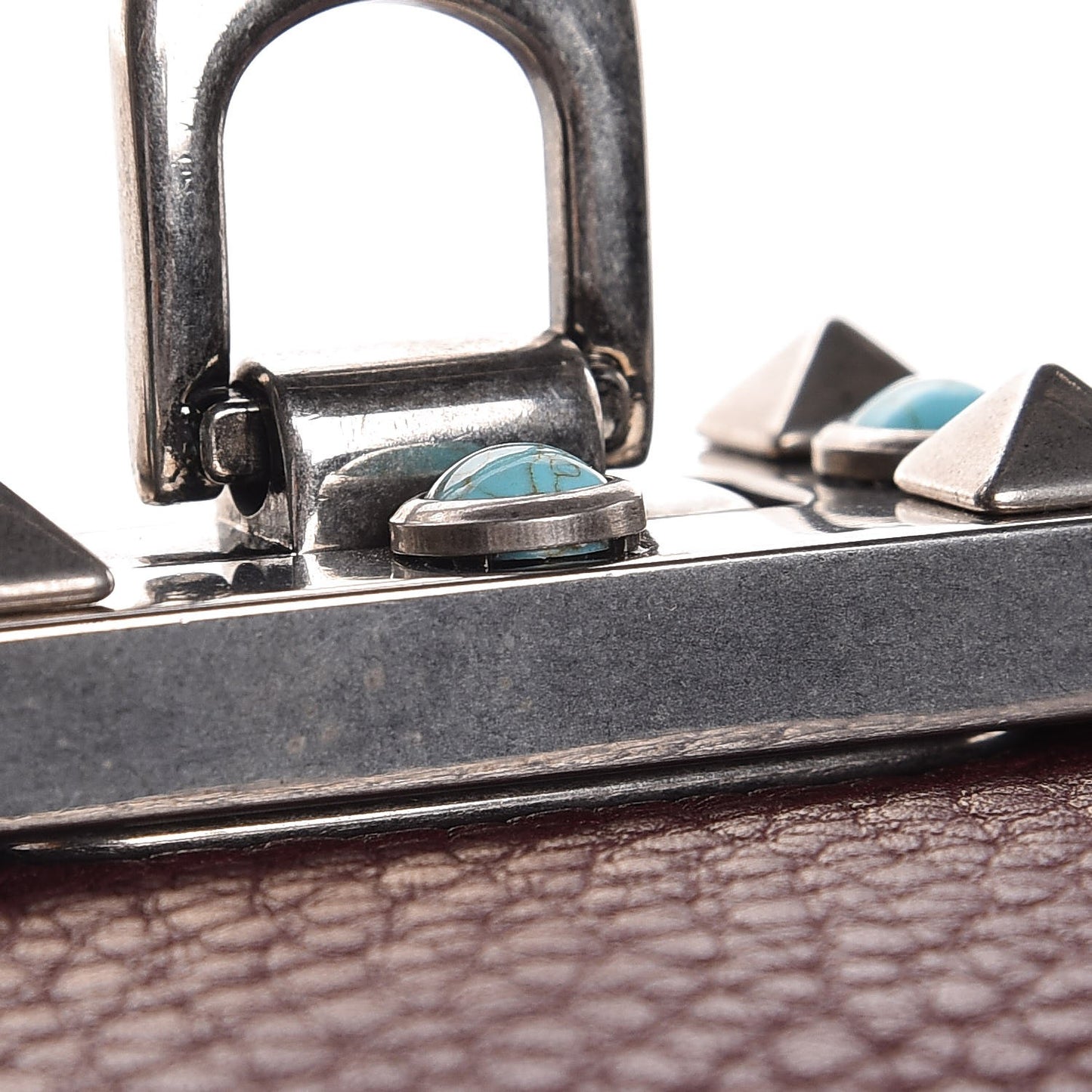Pebbled Calfskin Medium Guitar Strap Rockstud Rolling Flap Saddle Bag Rubin