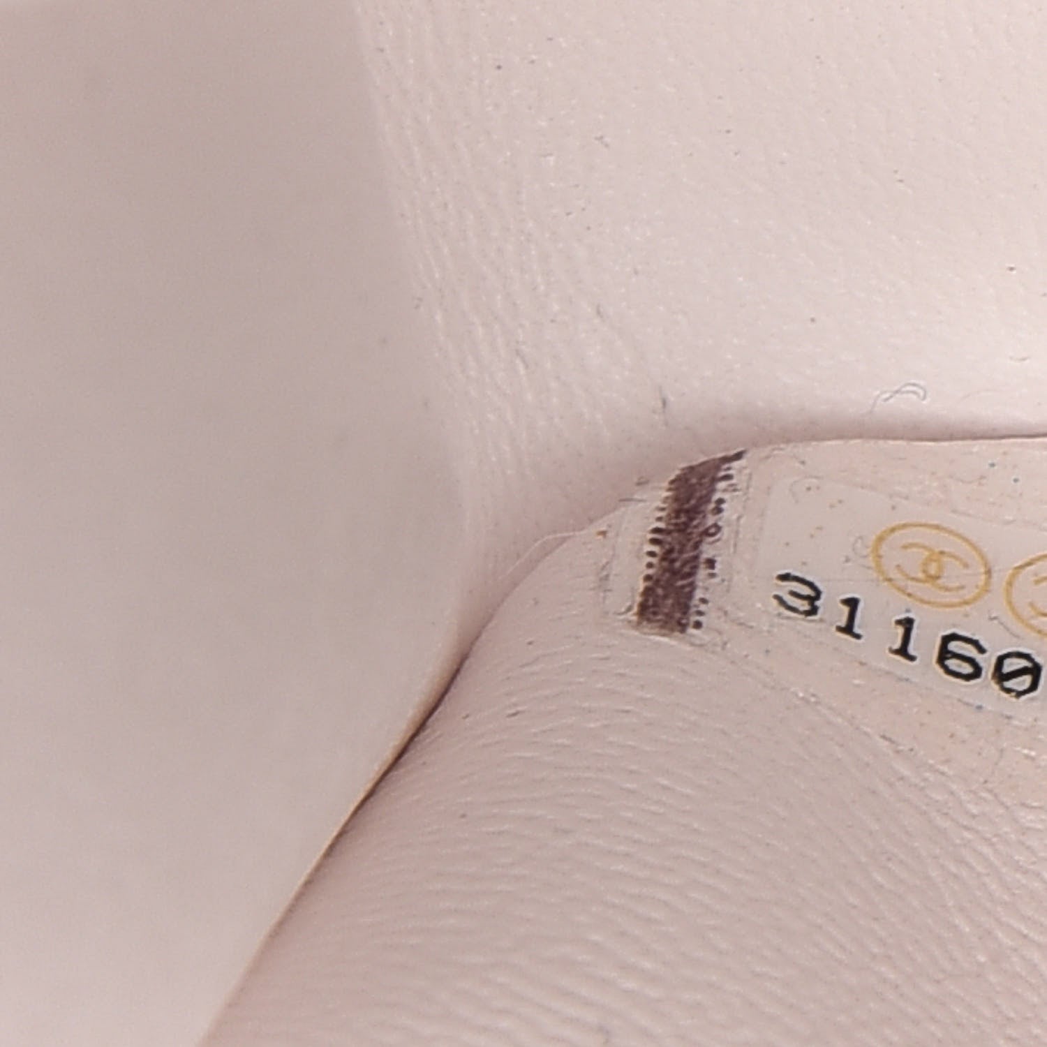 Chanel Caviar Quilted Medium Sweet Classic Flap White 9 of 11