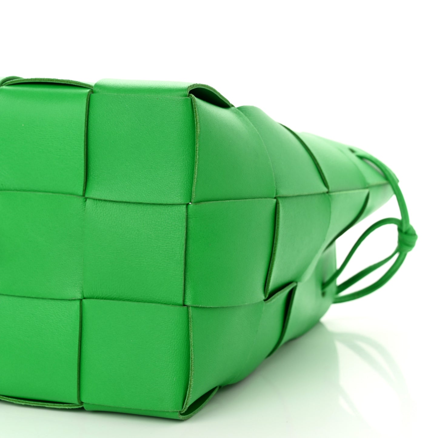 Nappa Maxi Intrecciato Cassette Bucket Bag Parakeet