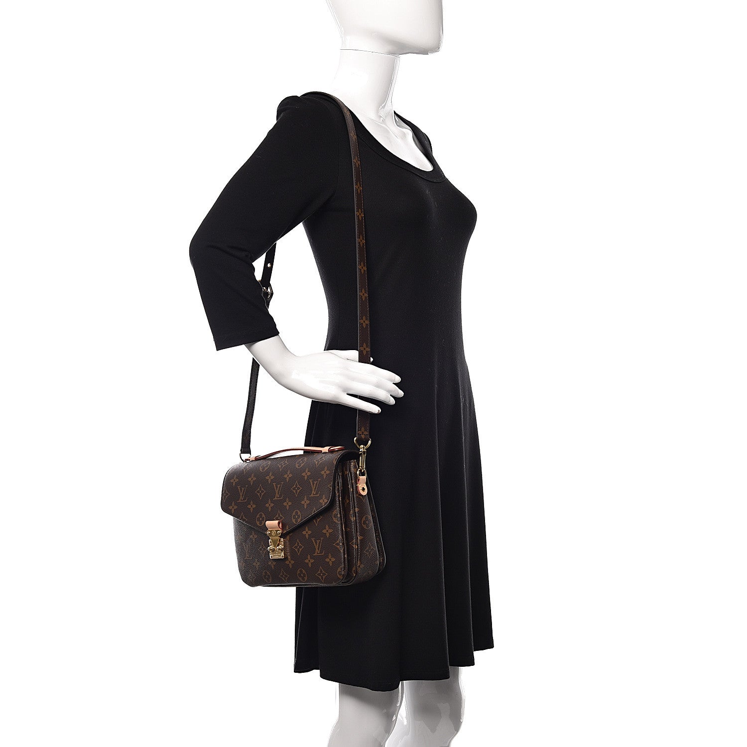 Louis Vuitton Monogram Pochette Metis 2 of 10