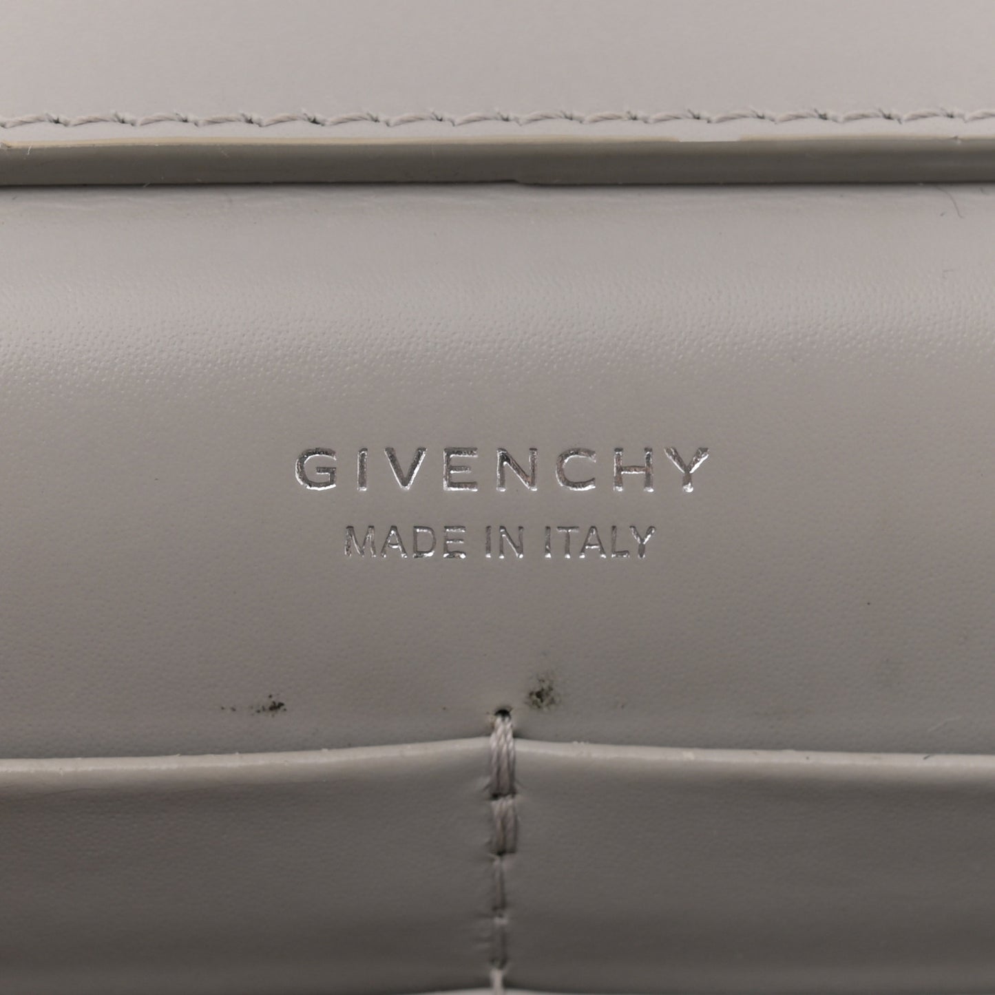 Box Calfskin Medium 4G Shoulder Bag Cloud Grey