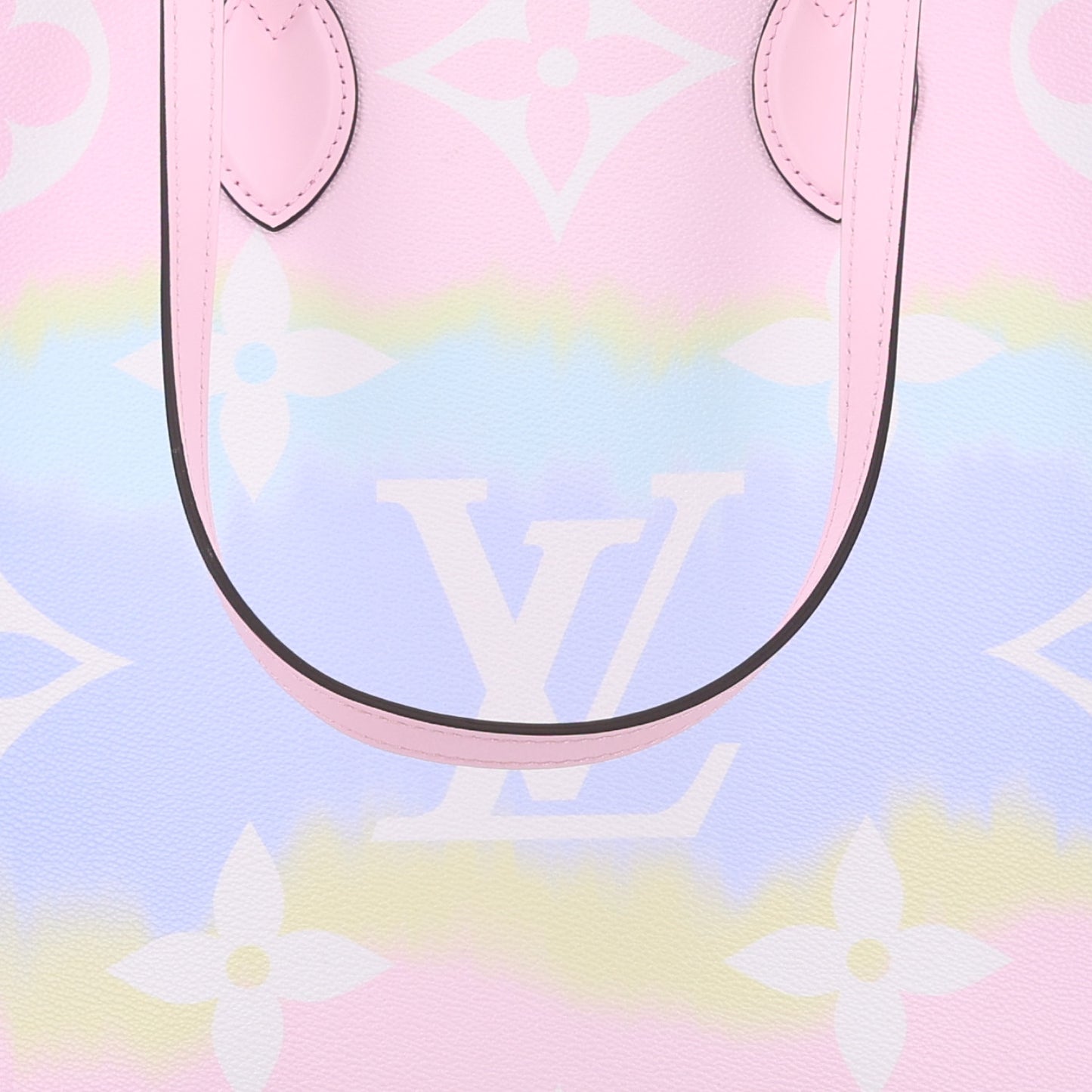 Monogram Escale Onthego GM Pastel