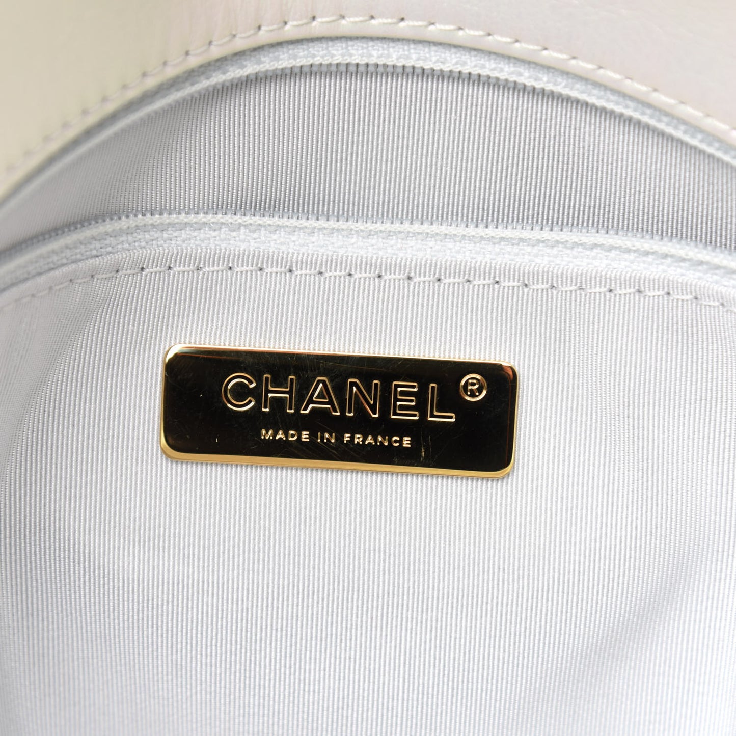 Iridescent Calfskin Quilted Large 19 Flap White