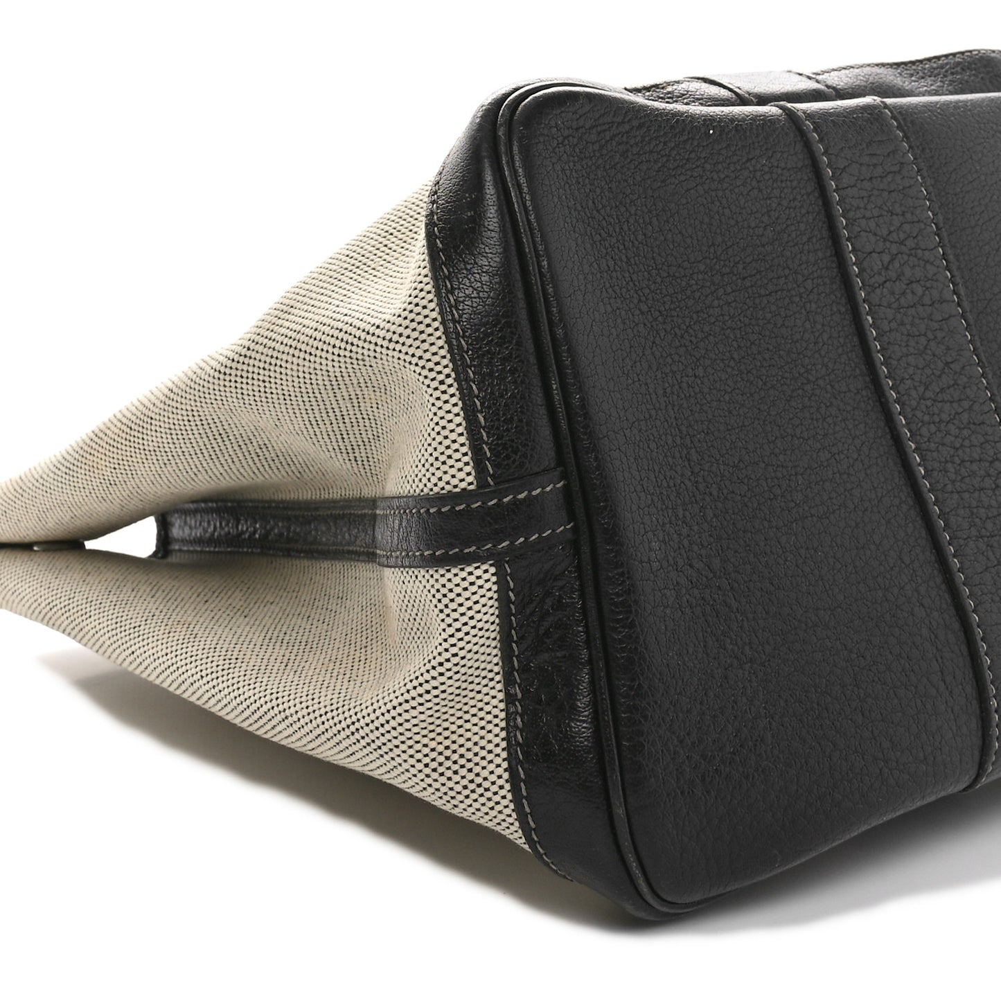 Buffle Skipper Toile Garden Party 36 MM Tote Black