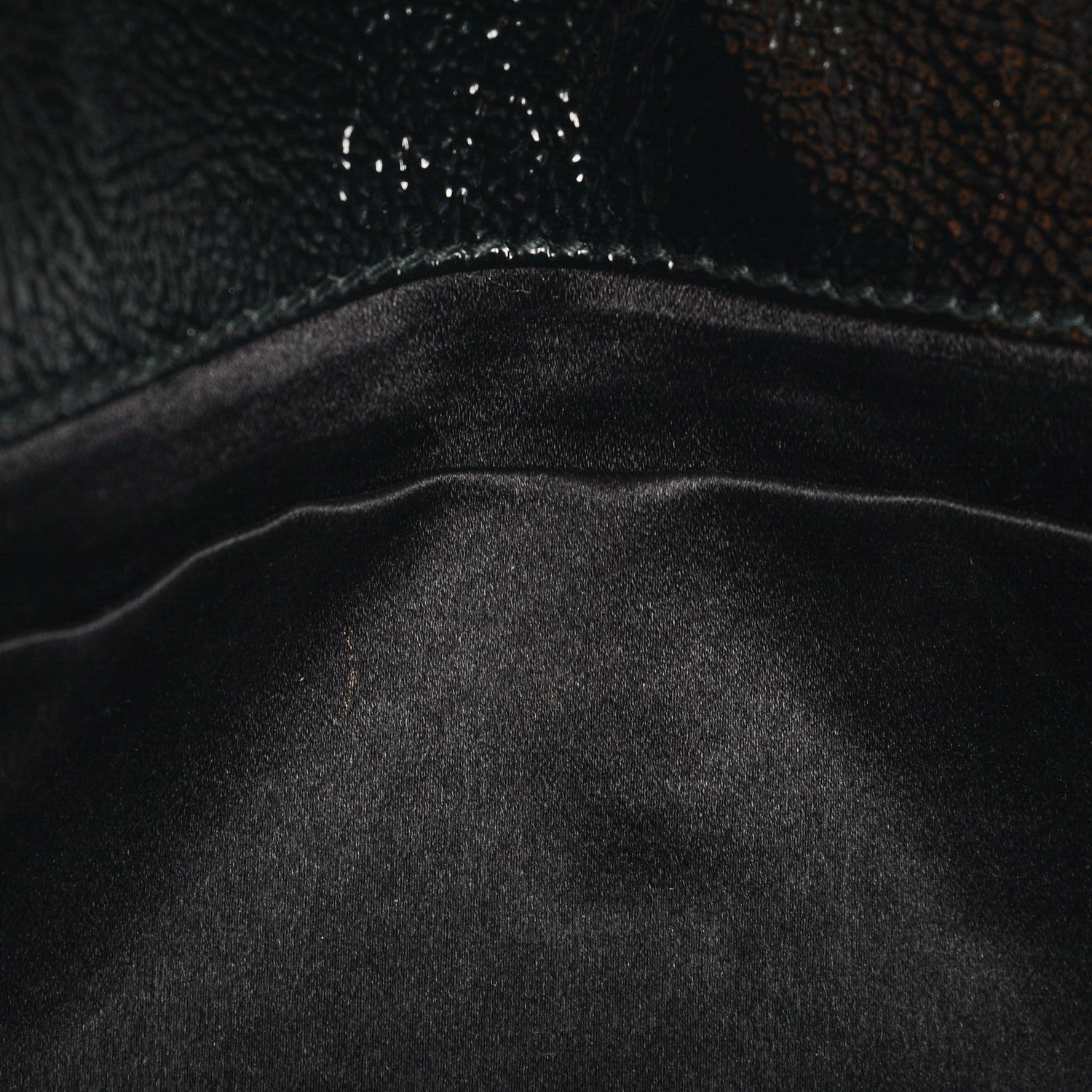 Saint Laurent Textured Patent Monogram Large Belle De Jour Clutch Black 6 of 7