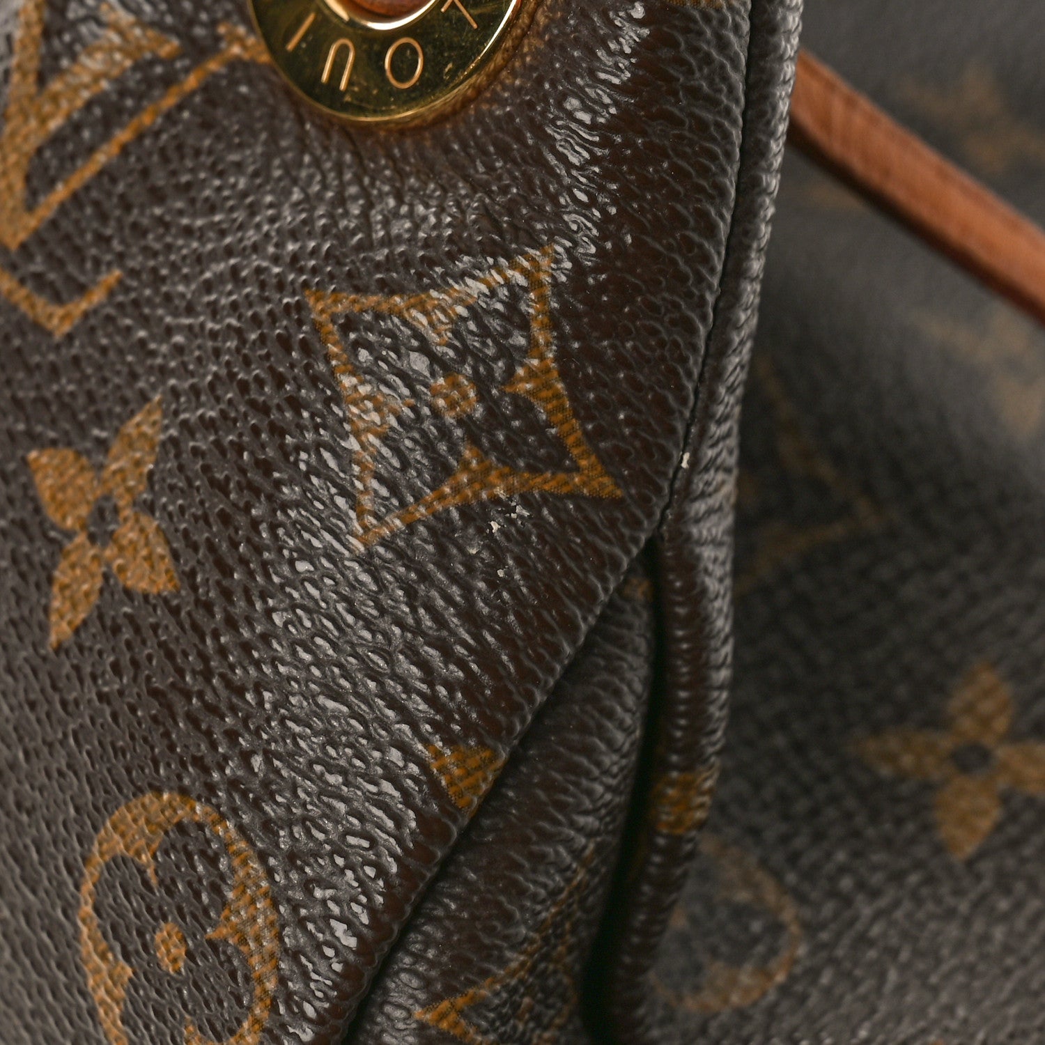 Louis Vuitton Monogram Artsy MM 10 of 14