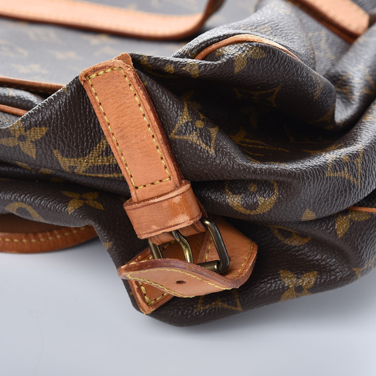 Louis Vuitton Monogram Saumur 35 12 of 15