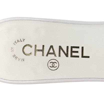 Chanel Lambskin Grosgrain CC Bow Mules 38.5 White Black 9 of 11