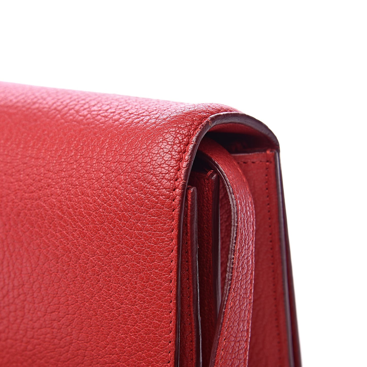 Goatskin Medium Classic Box Flap Bag Carmin