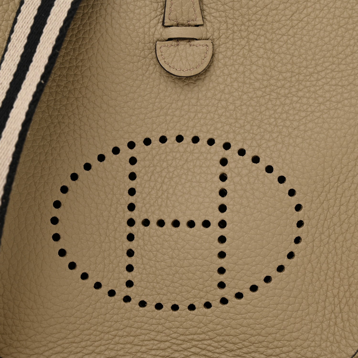 Hermes Taurillon Clemence Sangle Evelyne TPM Beige Marfa 8 of 12