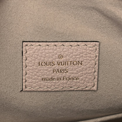 Louis Vuitton Empreinte Monogram Giant By The Pool Marshmallow Hobo Cream Saffron 5 of 10