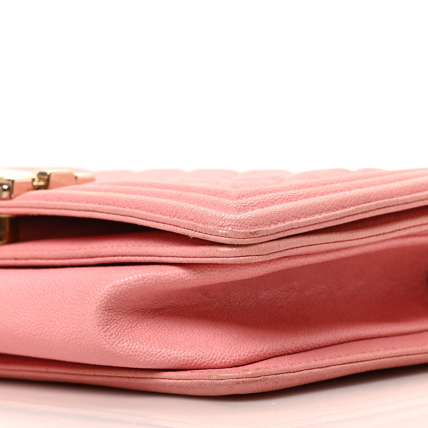 Caviar Quilted Medium Boy Flap Pink