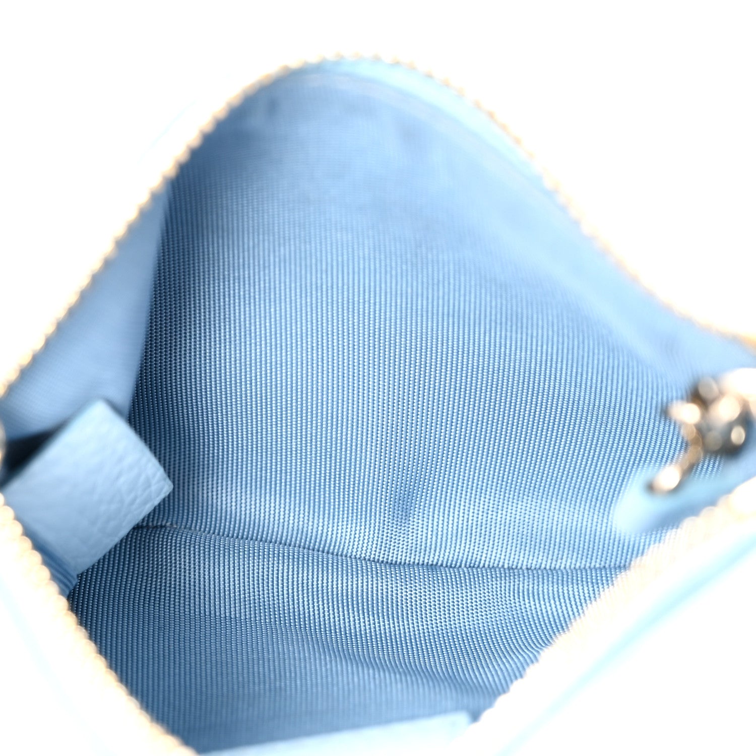 Gucci GG Grainy Calfskin Emblem Zip Key Case Light Blue 1917408