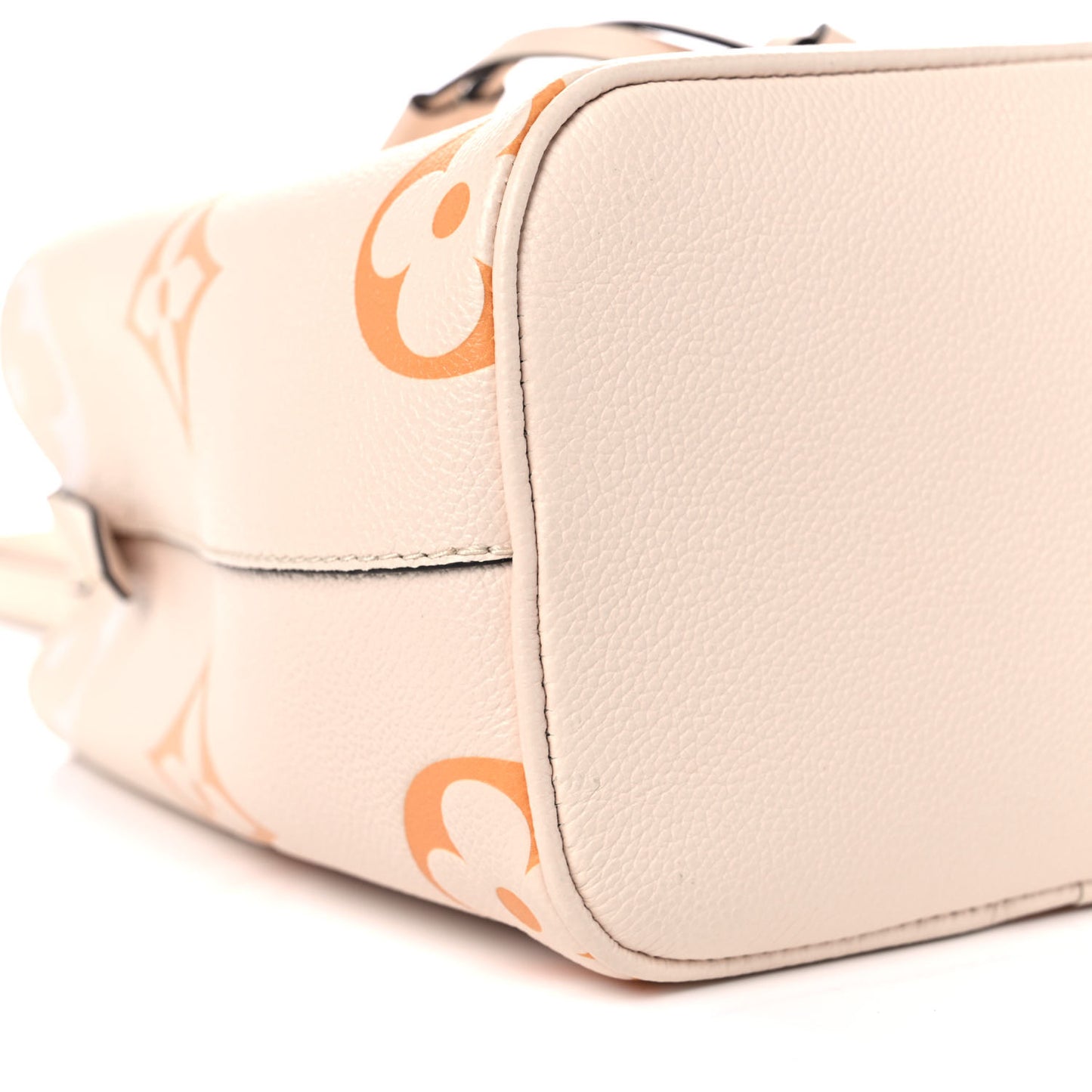 Empreinte Monogram Giant By The Pool Neonoe BB Cream Saffron