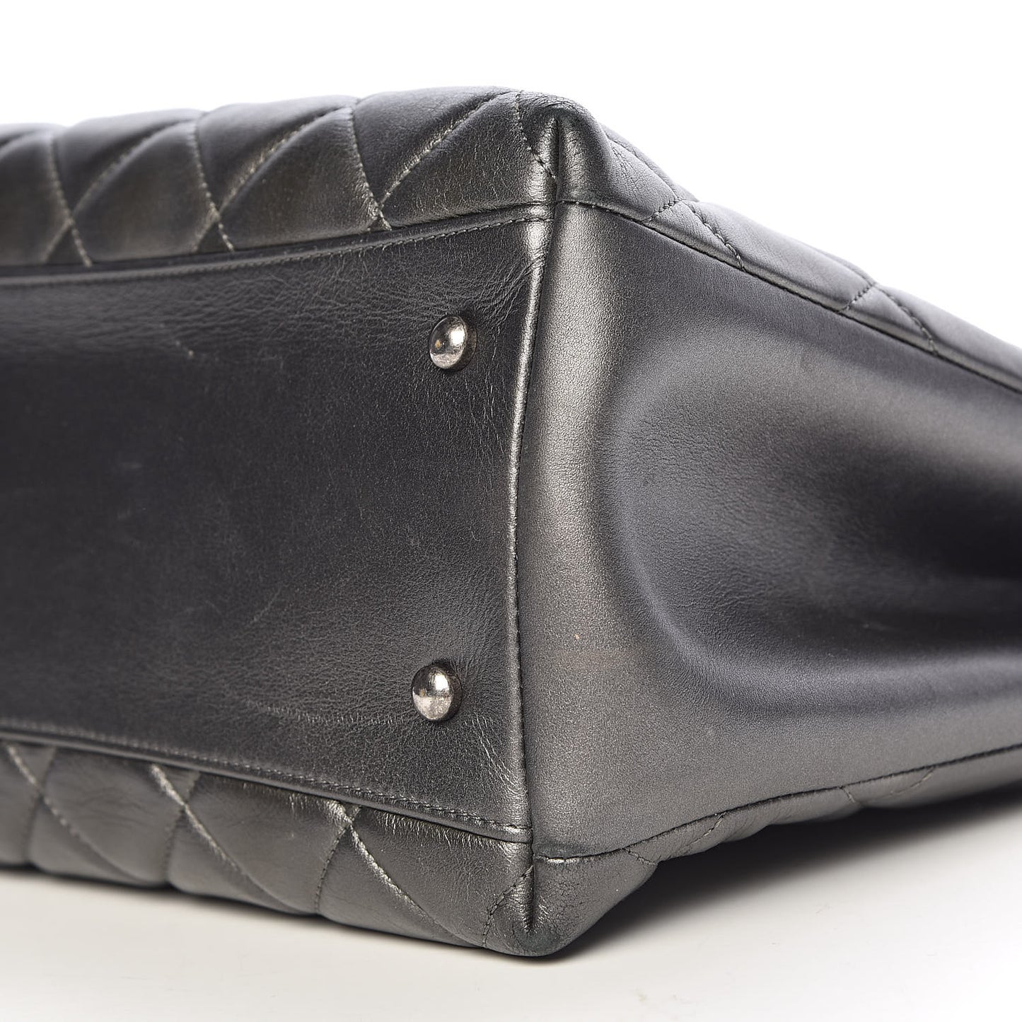 Metallic Lambskin Quilted Small Trendy CC Shopping Tote Grey