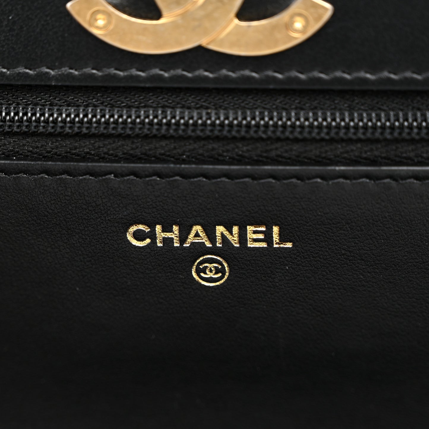 Caviar Quilted Camellia Wallet On Chain WOC Black