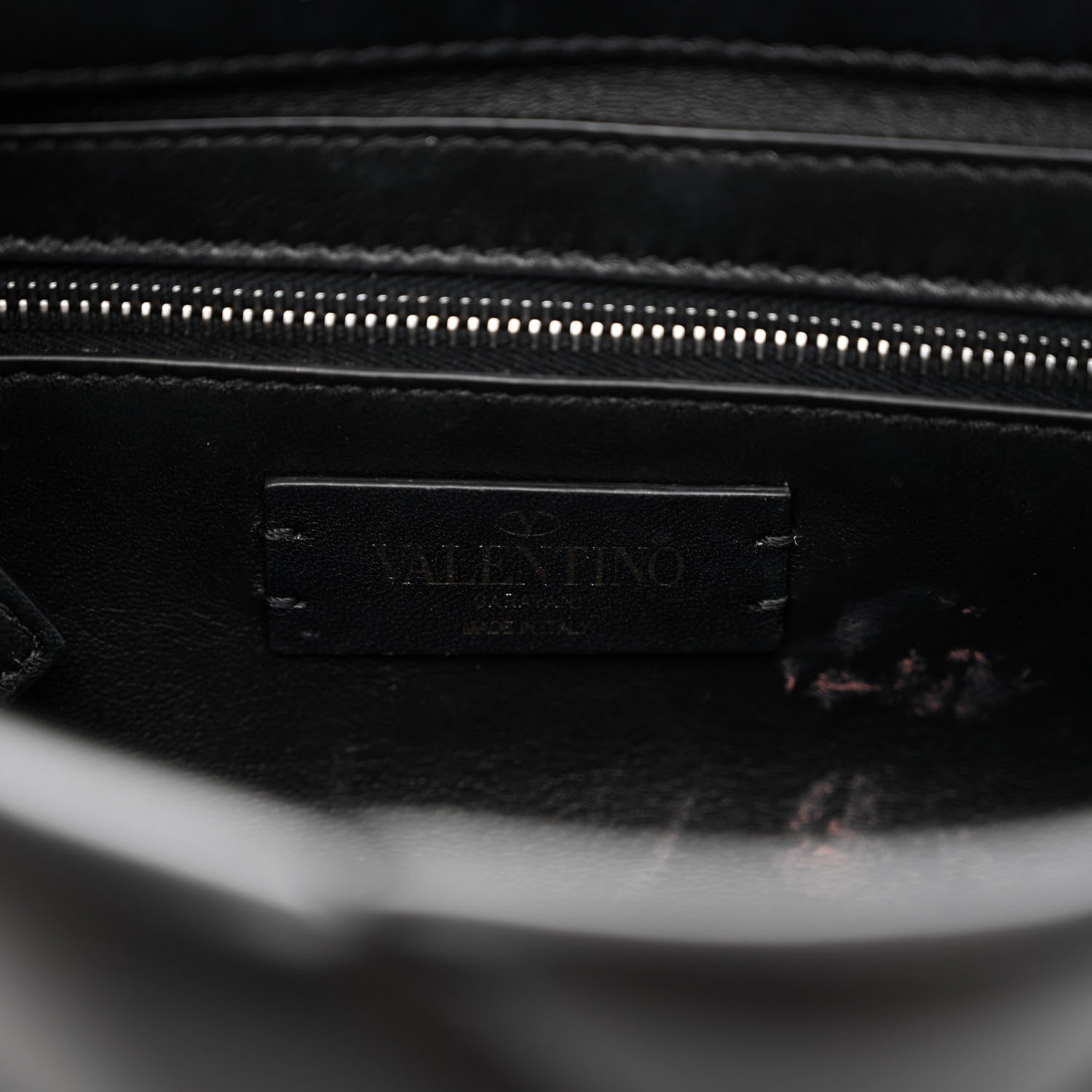 Valentino Garavani Nappa Monochrome Medium Roman Stud Shoulder Bag Black 6 of 19