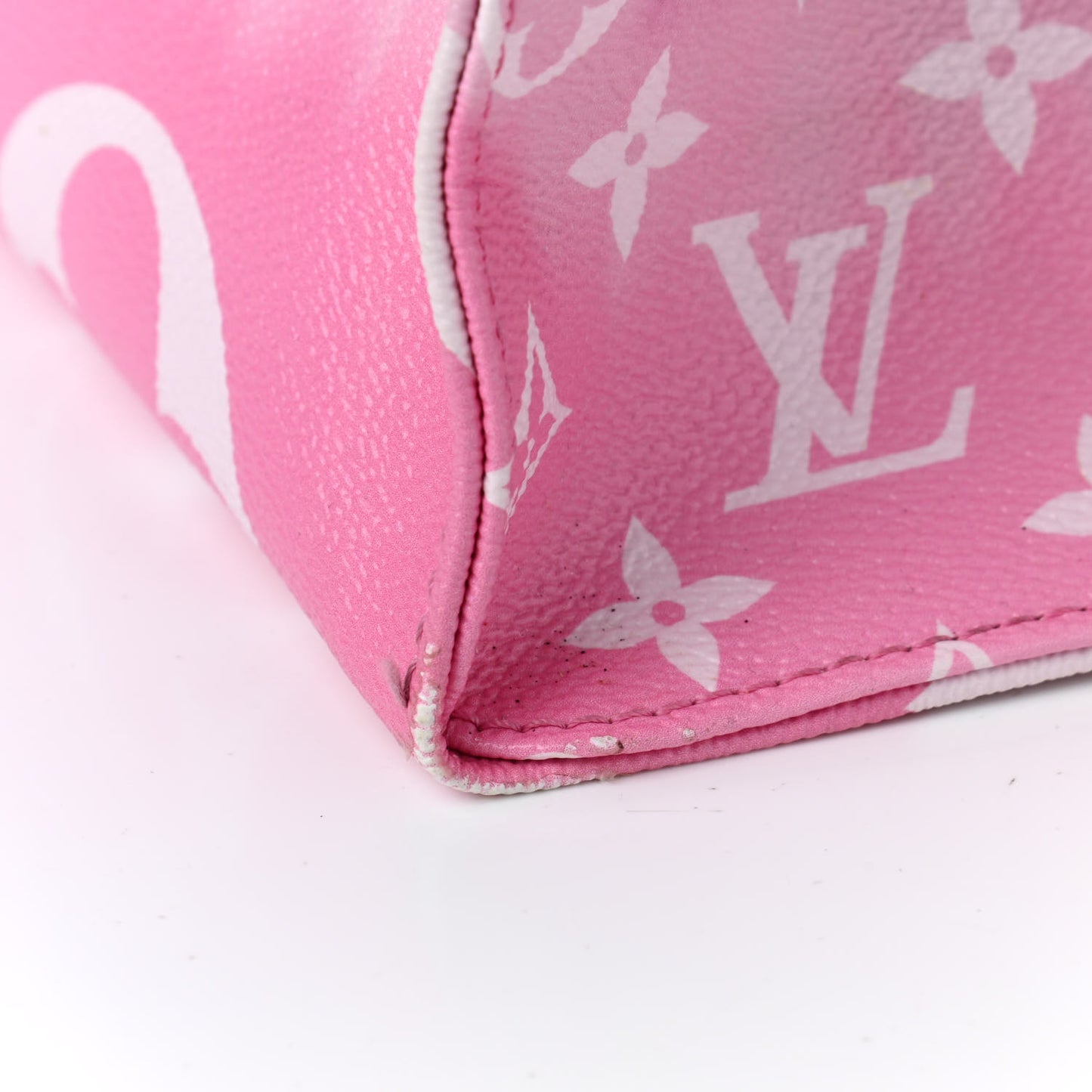 Monogram Escale Onthego GM Rouge
