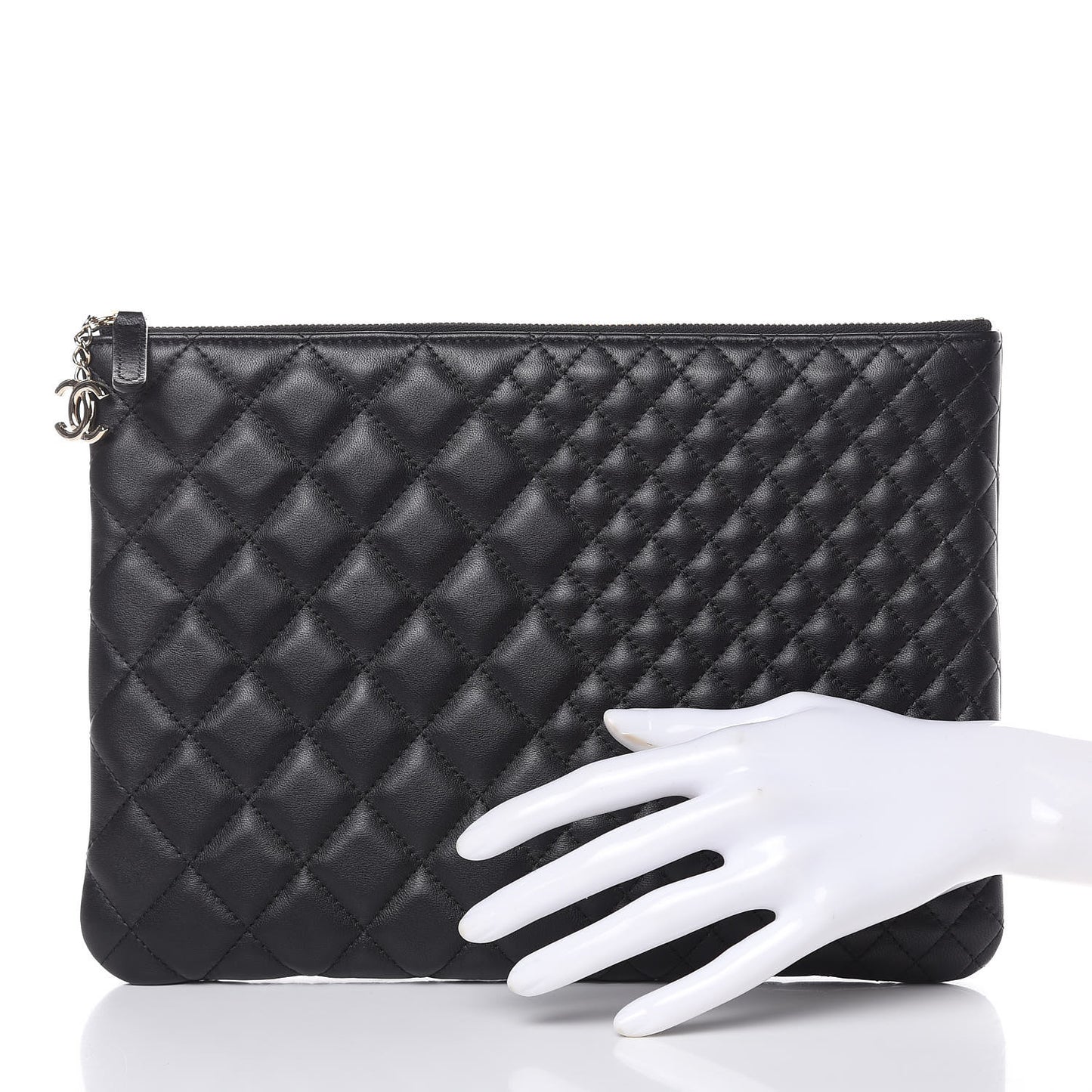 Lambskin Bi Quilted Medium Cosmetic Case Black