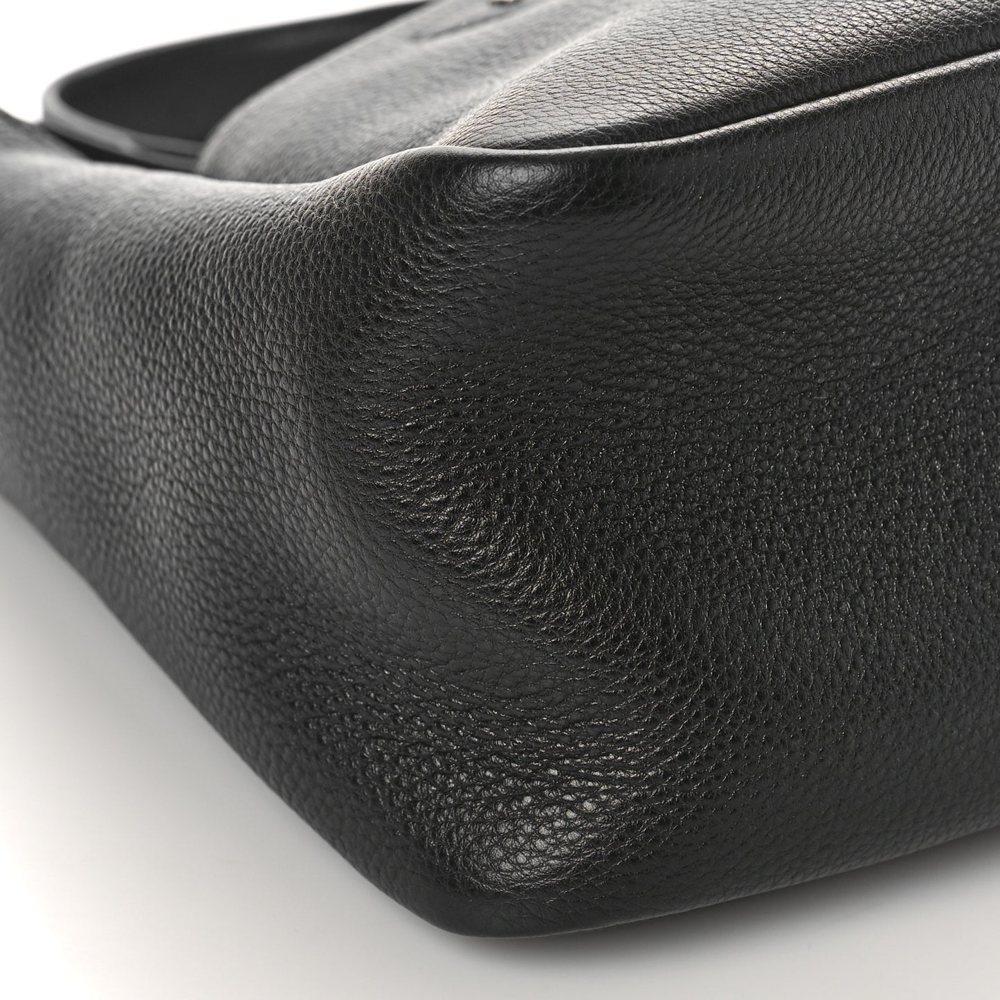 Vitello Daino Dynamique Hobo Black