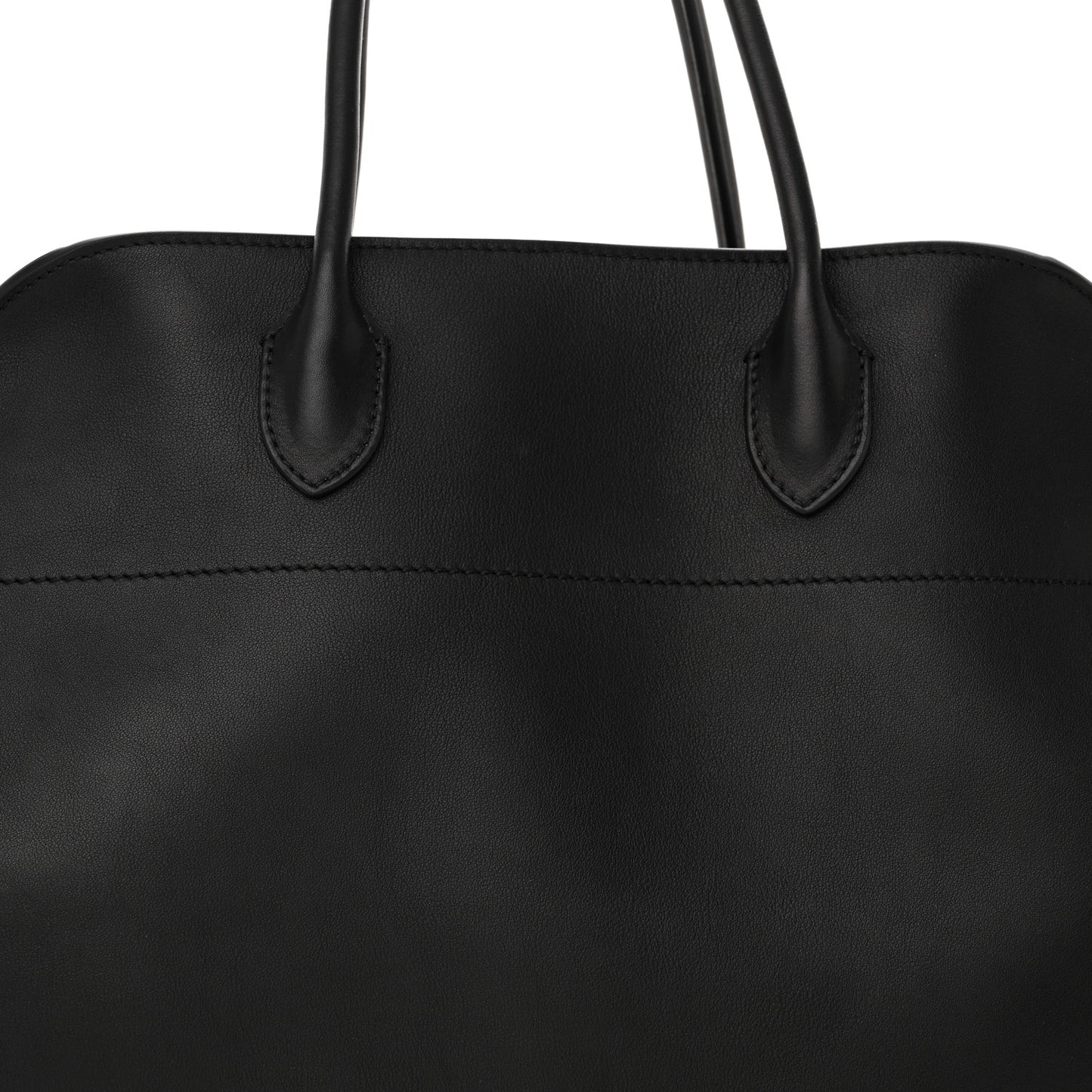 Polished Saddle Calfskin Soft Margaux 15 Black
