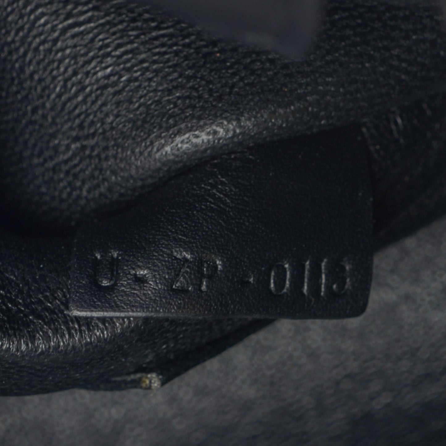 Smooth Velluto Calfskin Nano Tri-Color Luggage Black