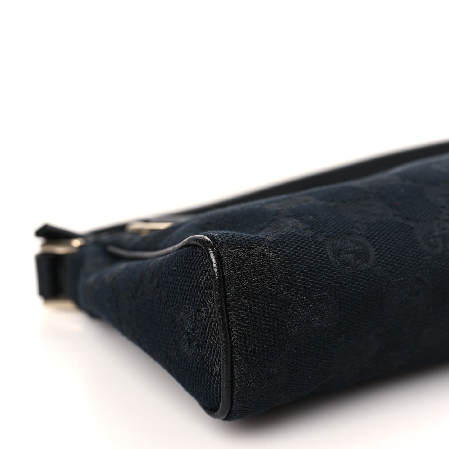 Monogram D Ring Cosmetic Case Black