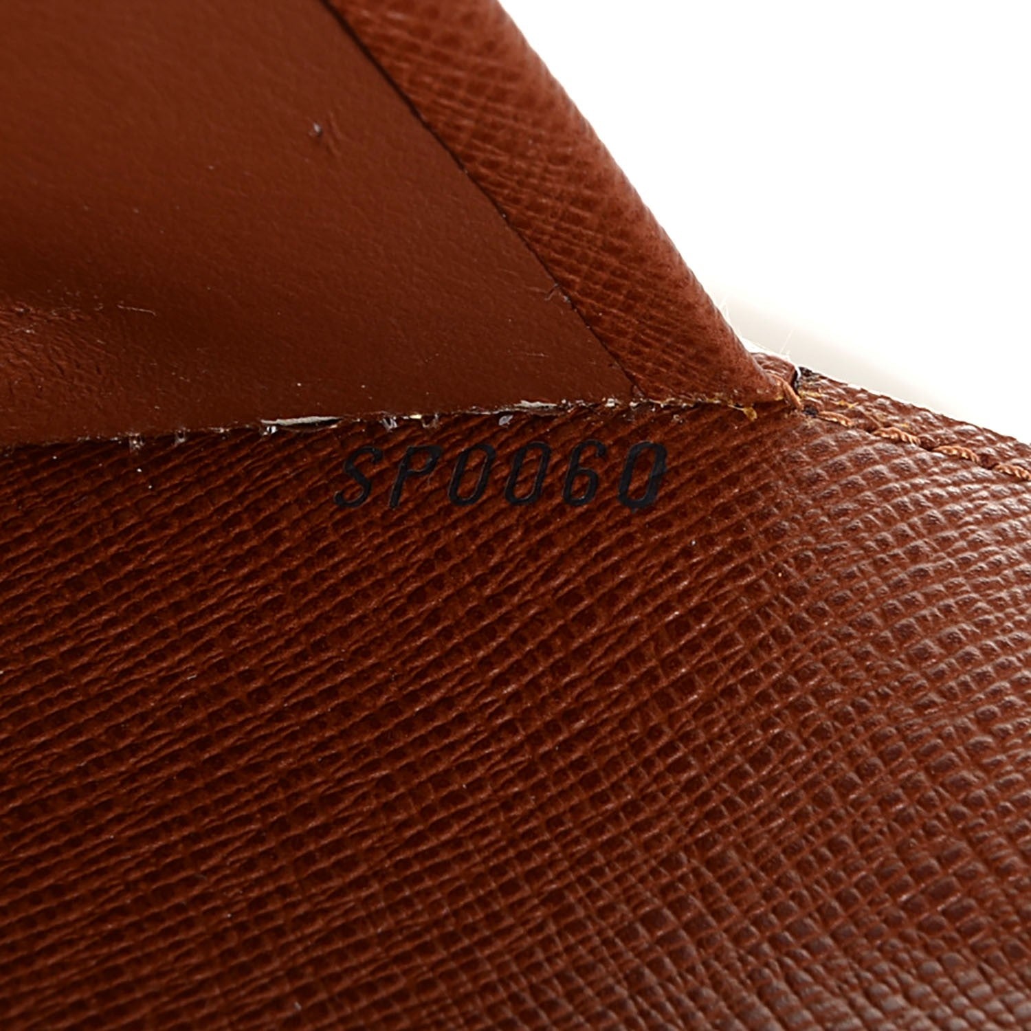 Louis Vuitton Monogram Medium Ring Agenda Cover 7 of 7