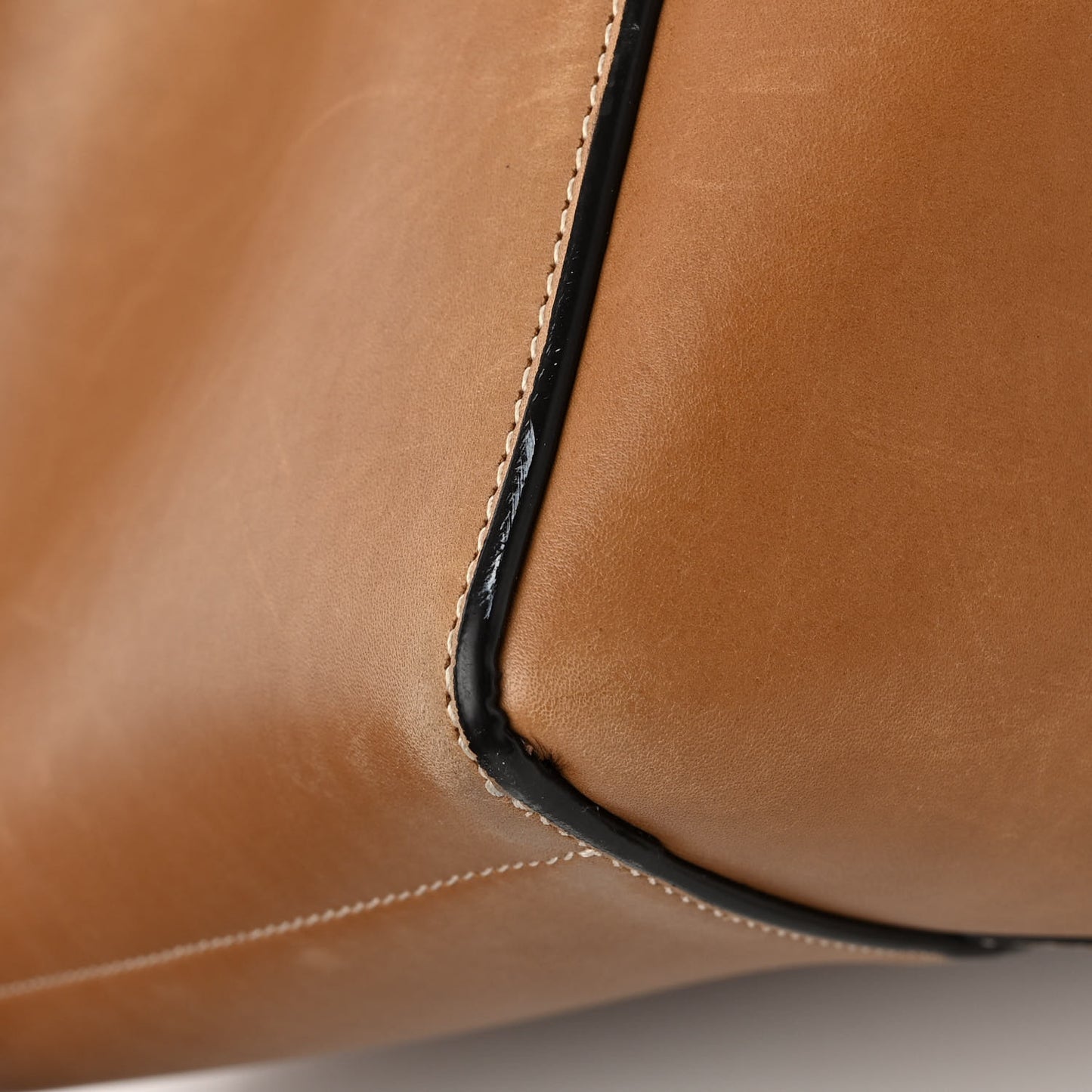 Natural Calfskin Sangle Bucket Bag Light Camel