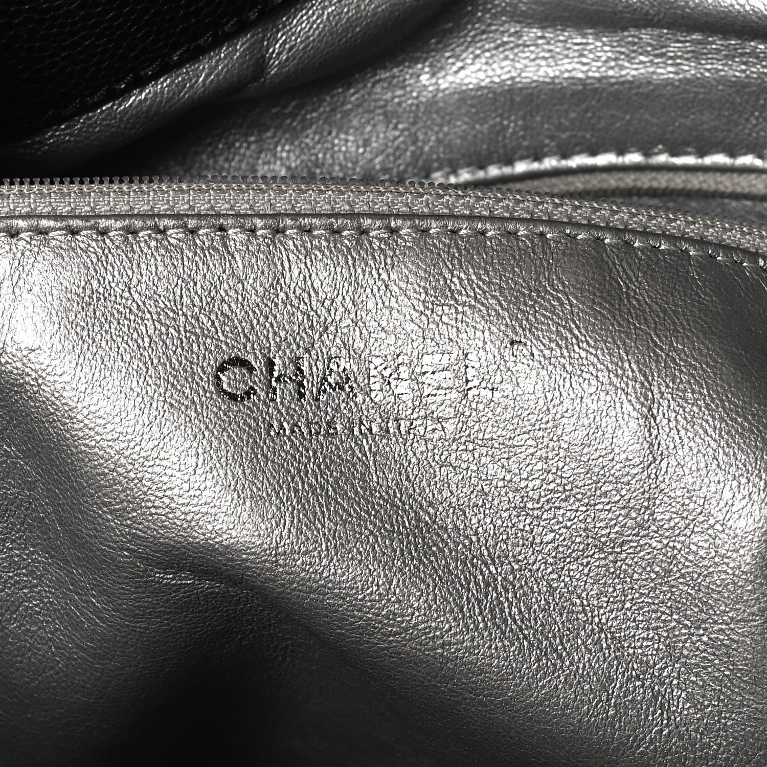 Chanel Glazed Caviar Modern Chain Tote Black 6 of 13