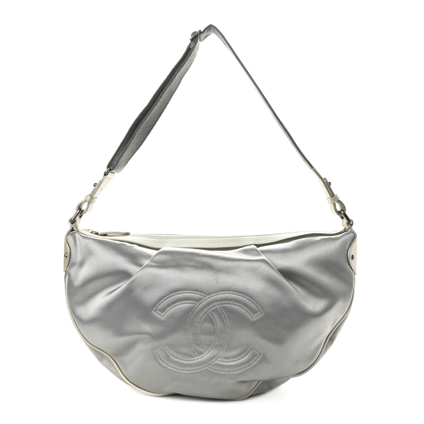 Satin Caviar CC Hobo Silver