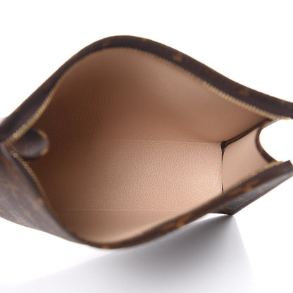 Louis Vuitton Monogram Toiletry Pouch 19 5 of 10