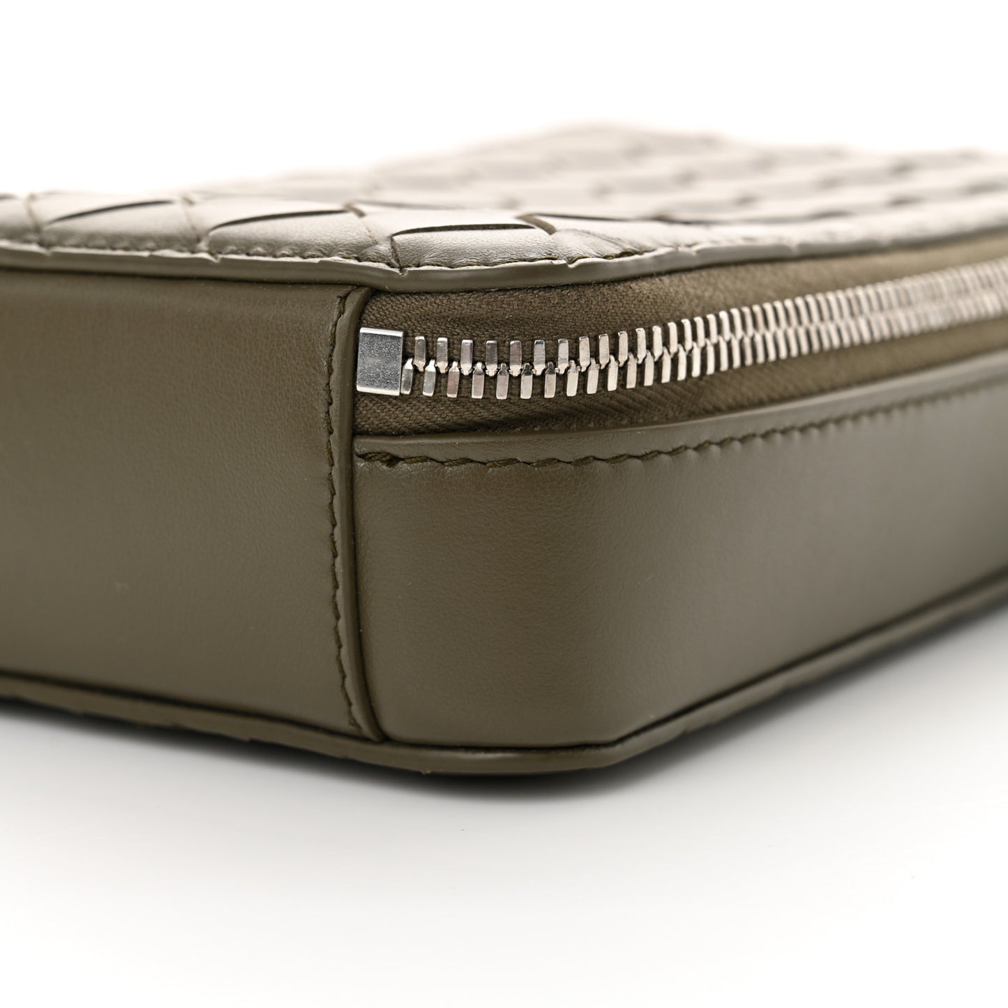 Nappa Intrecciato Getaway Phone Pouch Cypress