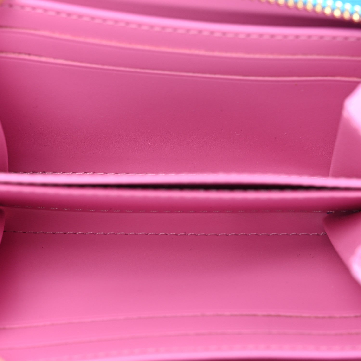 Louis Vuitton Vernis Valentine Zippy Coin Purse Baby Bleu Neon 5 of 7