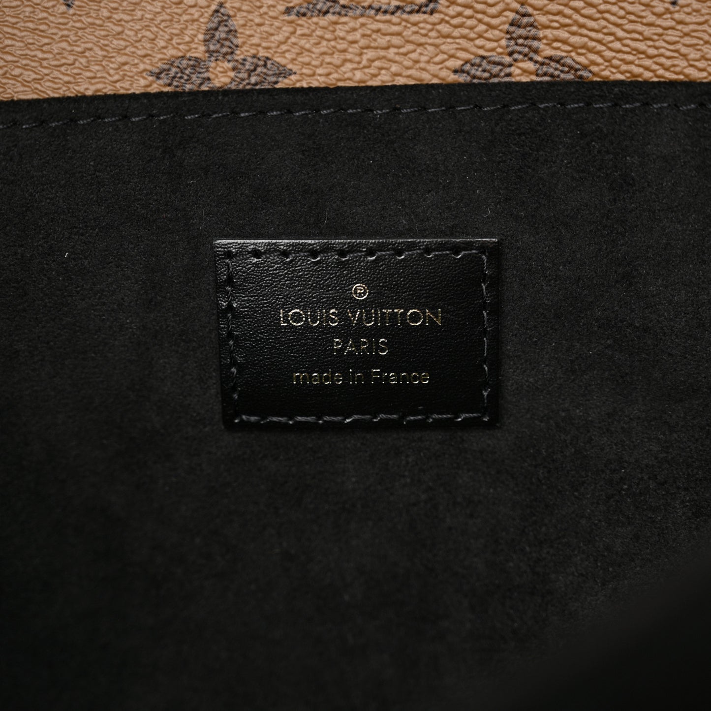 Reverse Monogram Pochette Metis