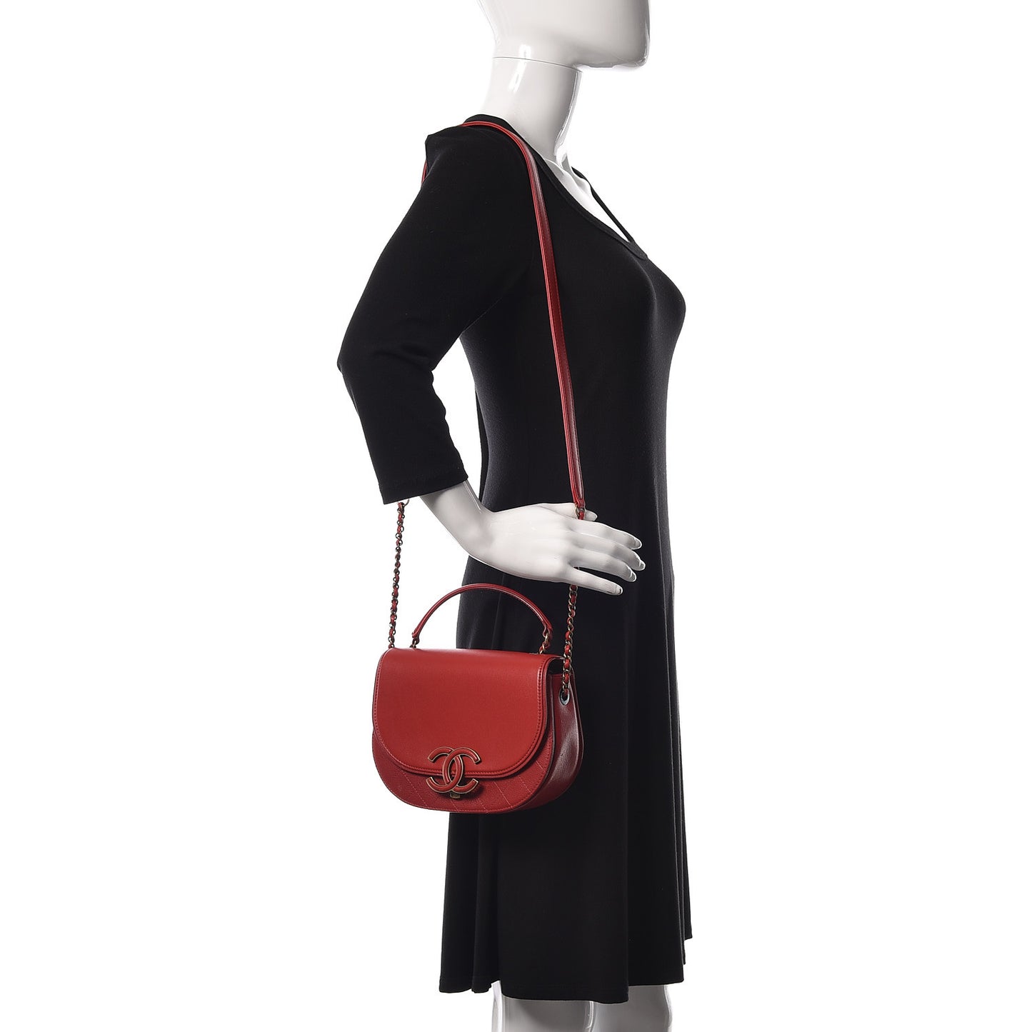 Shiny Calfskin Goatskin Quilted Small Coco Curve Messenger Flap Red