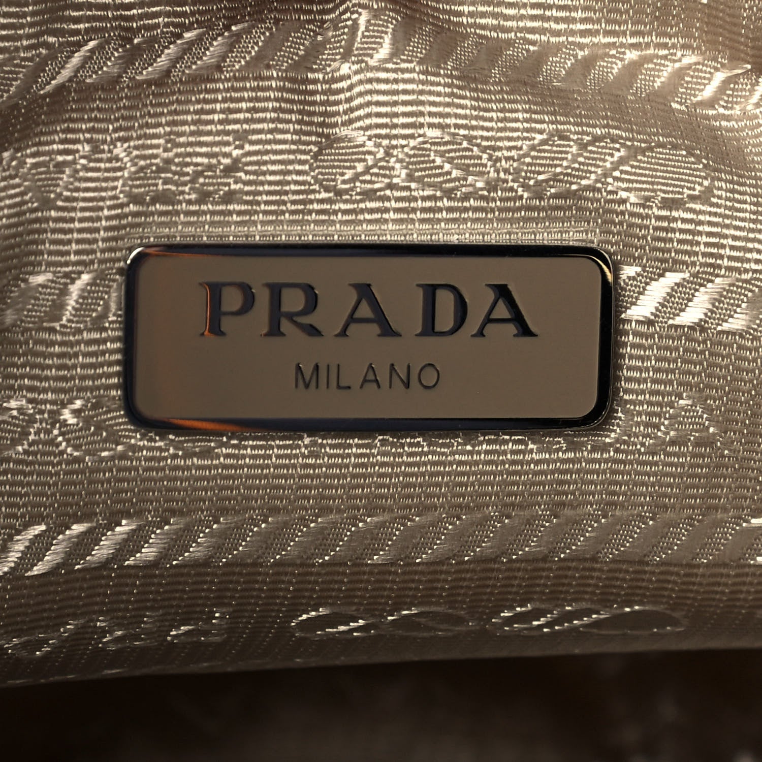 Prada Re-Nylon Saffiano Re-Edition 2005 Shoulder Bag Deserto 6 of 13