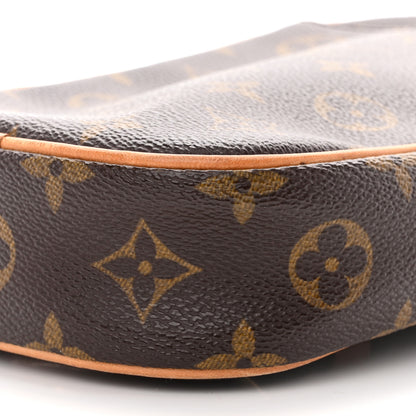 Louis Vuitton Monogram Pochette Gange 10 of 12