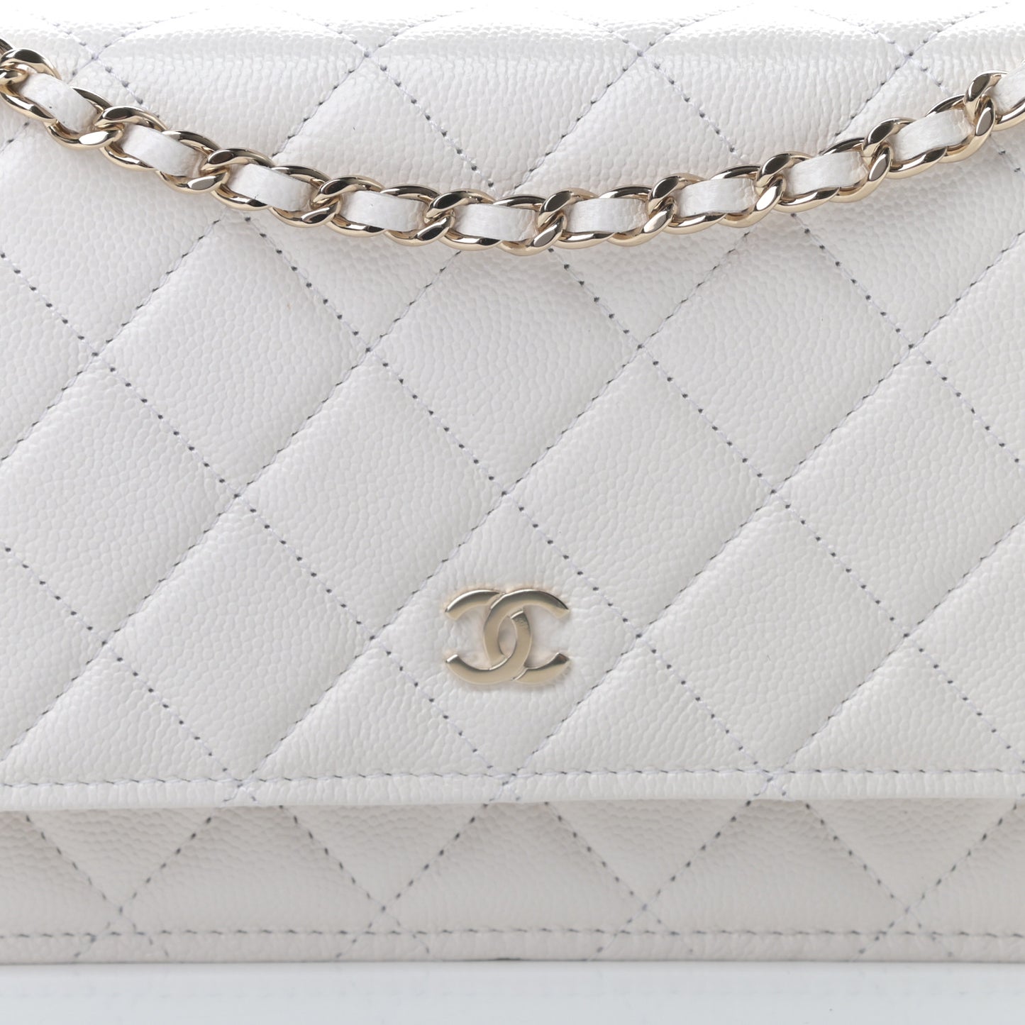 Caviar Quilted Wallet On Chain WOC White