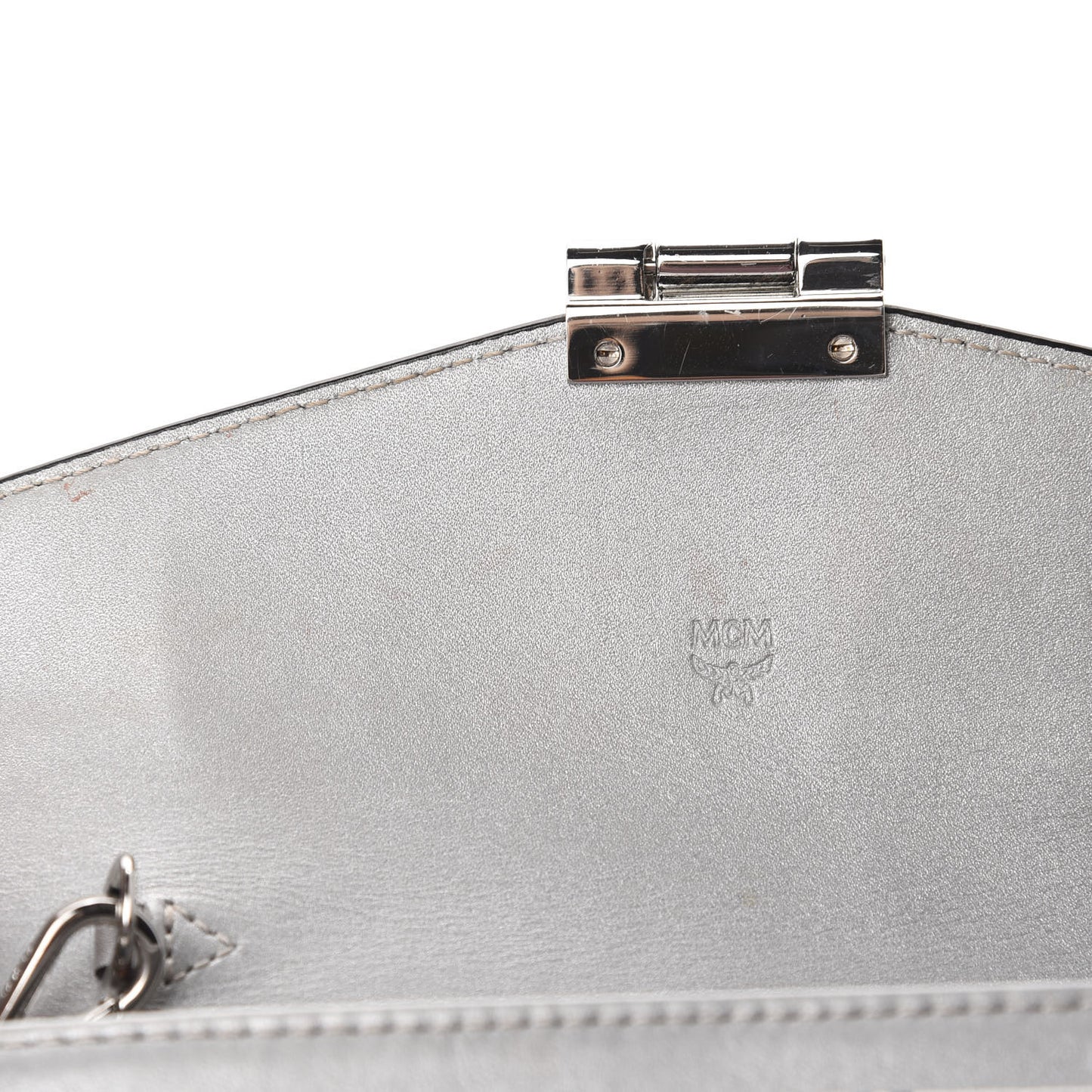 Metallic Visetos Patricia Wallet On Chain Silver