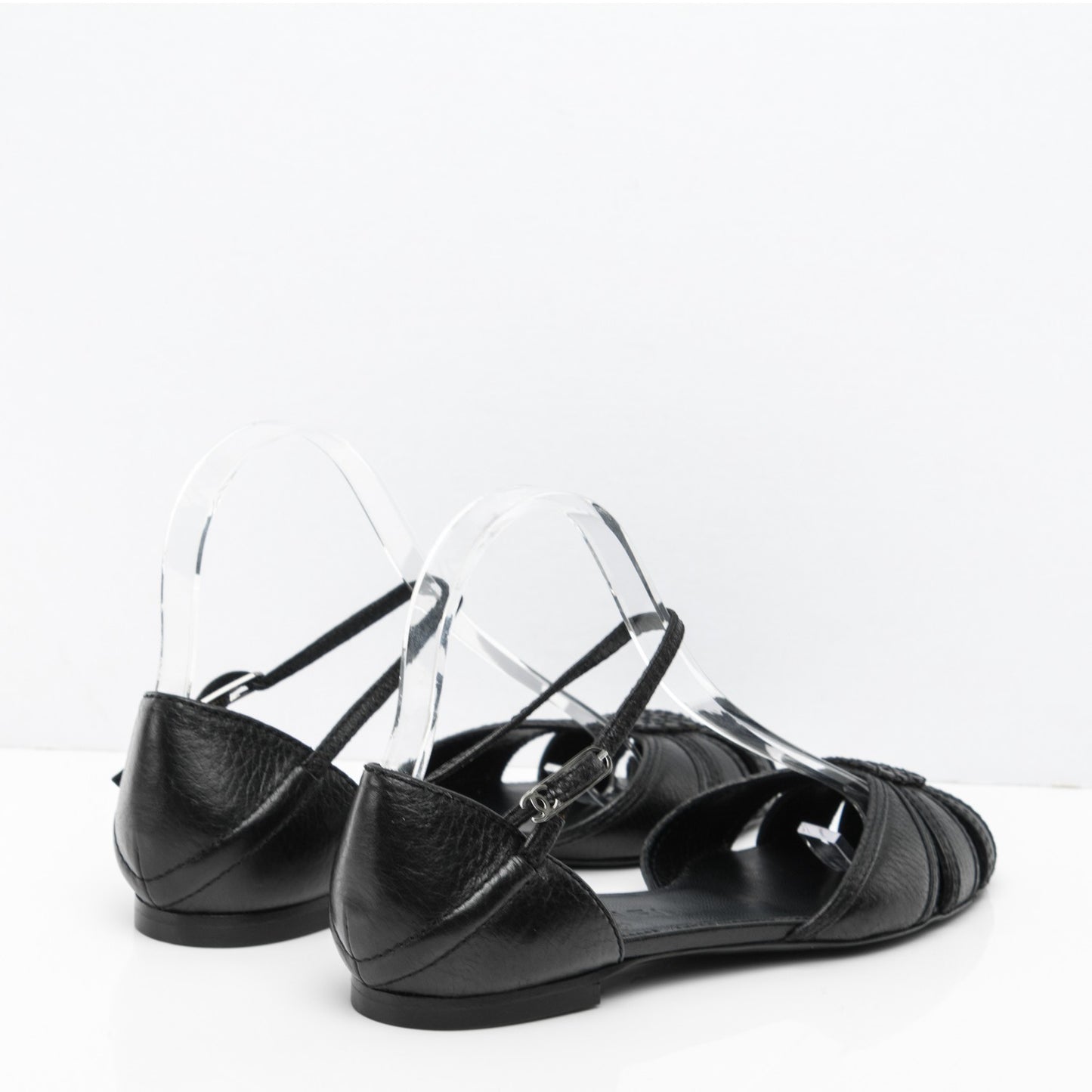Grained Calfskin Patent CC Flats 37 Black