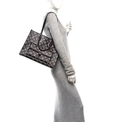 Louis Vuitton Monogram Fall for You LV Neo Onthego MM Black 2 of 10