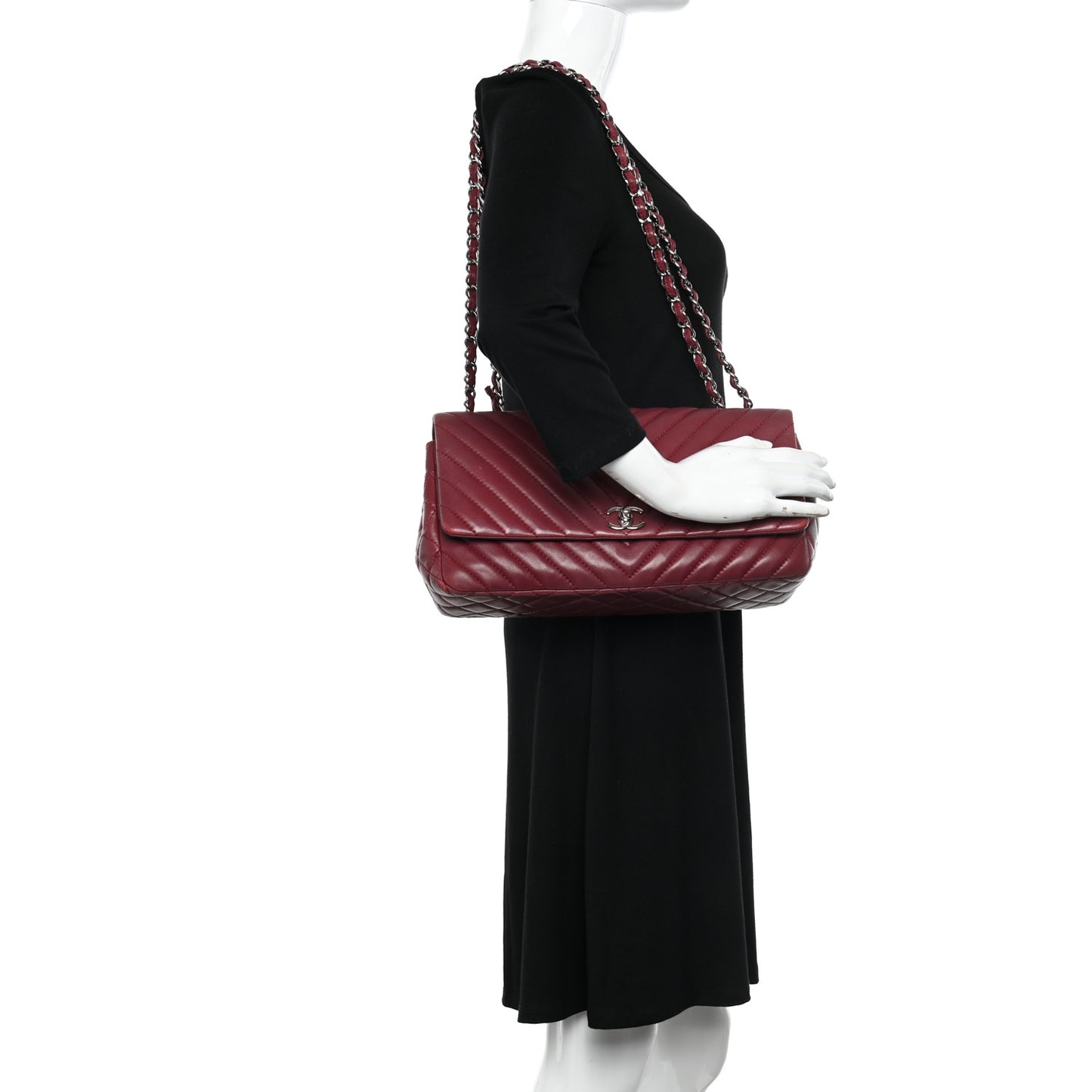 Lambskin Chevron Quilted Large Surpique Flap Dark Red