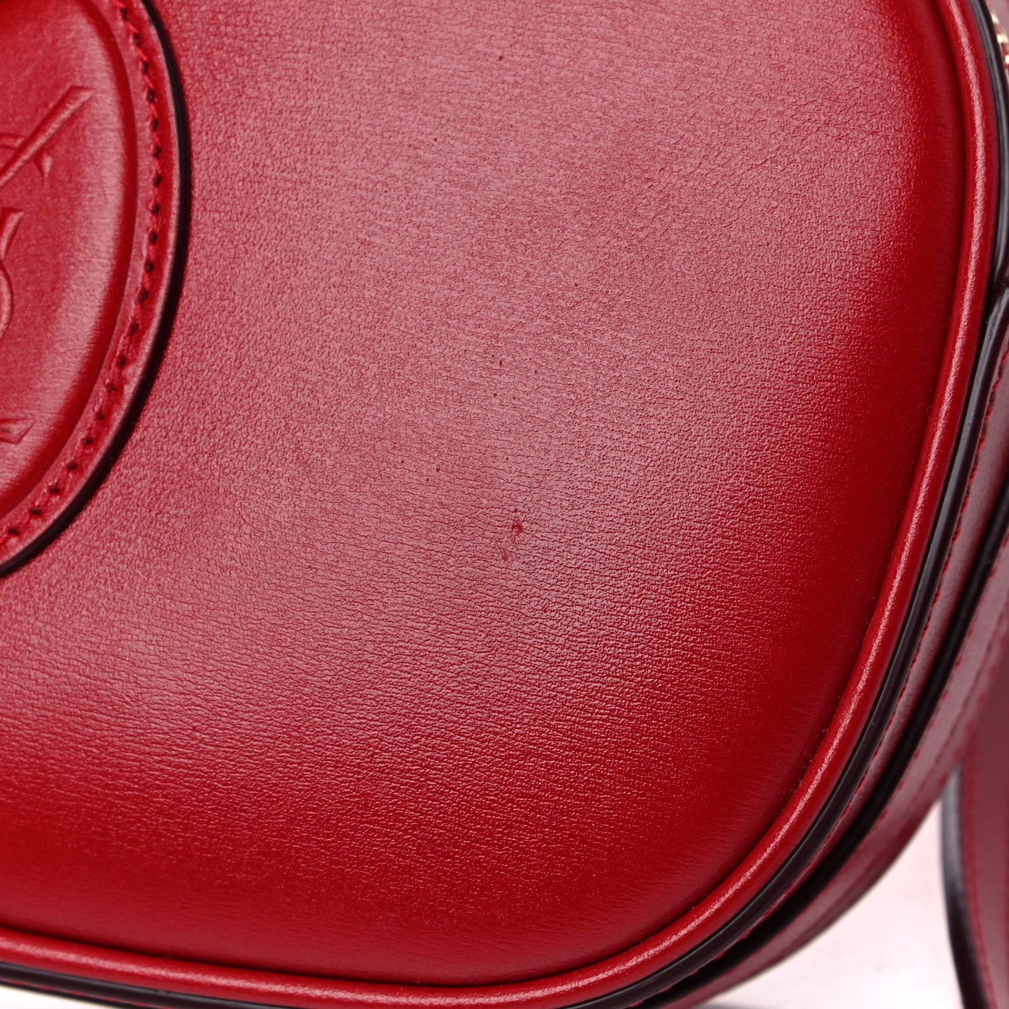 Calfskin Le 61 Camera Bag Red