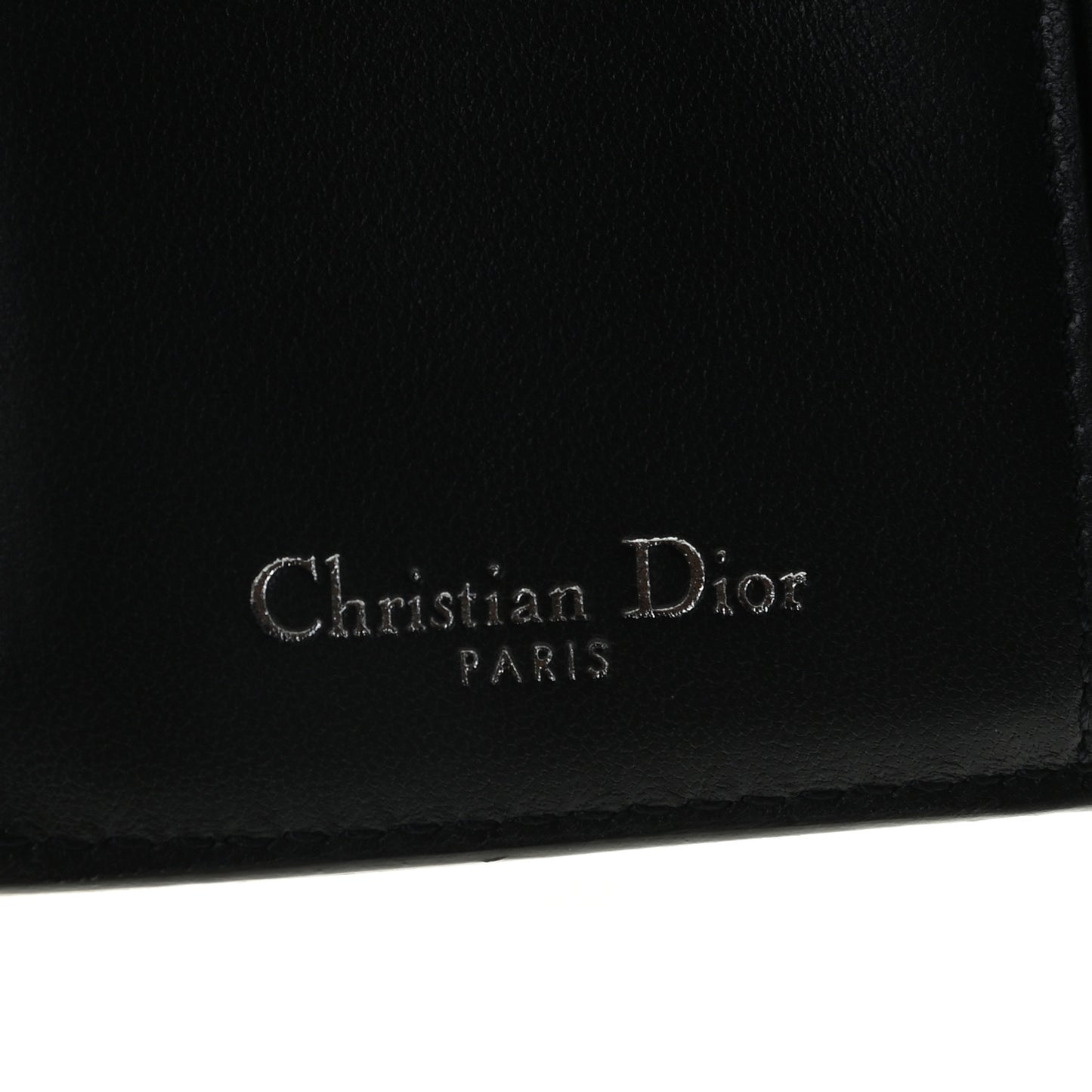 Metallic Patent Micro-Cannage 30 Montaigne Lotus Wallet Onyx Black