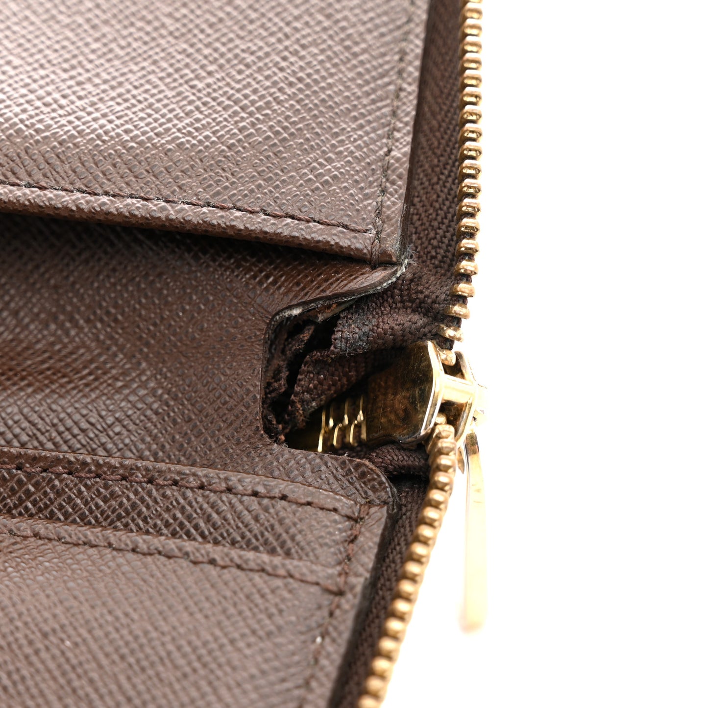 Damier Ebene Zippy Compact Wallet